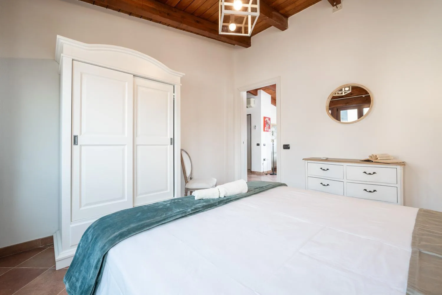 Photo of the whole room, Bed in Greta House San Benedetto
