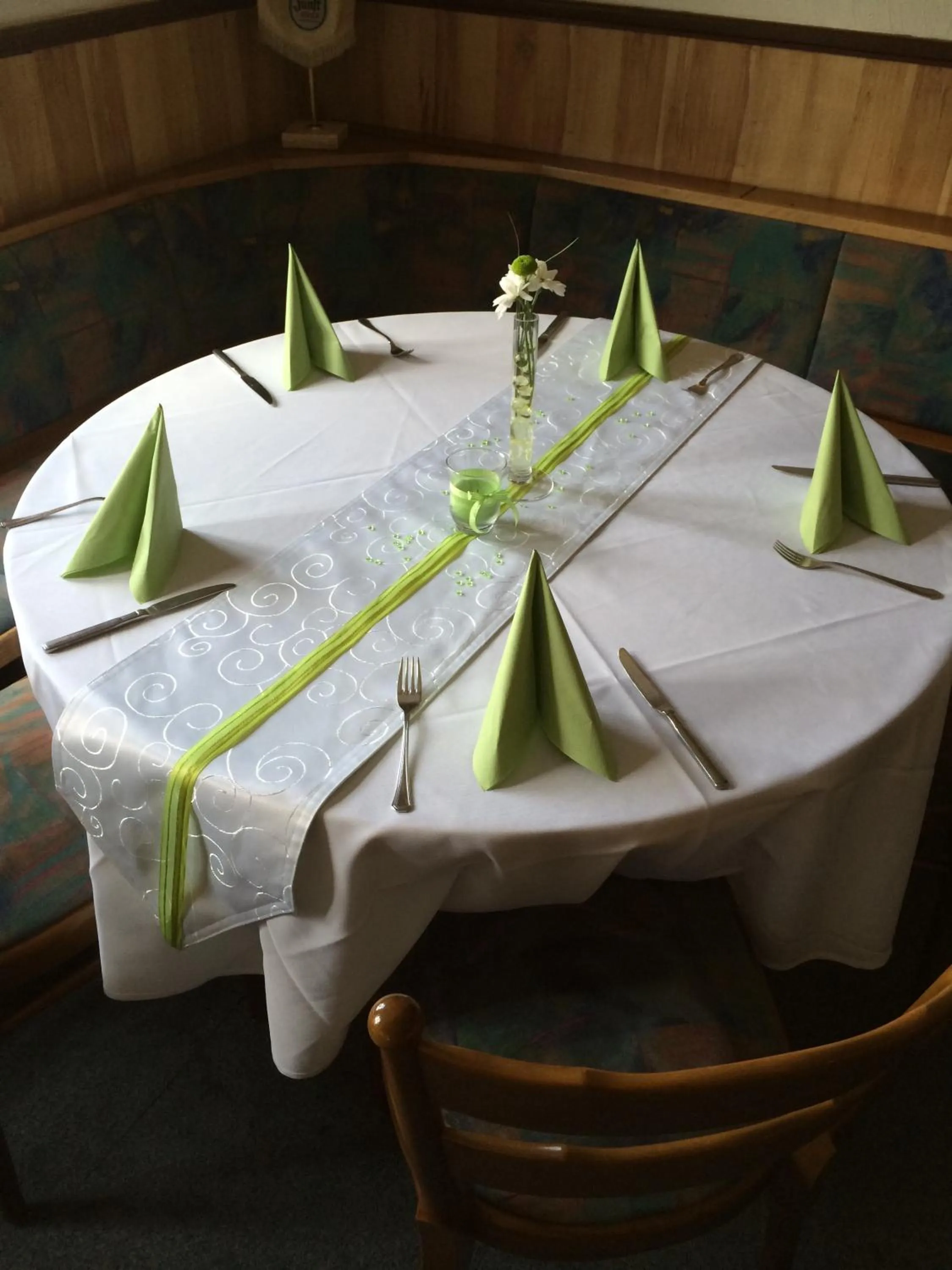 Restaurant/places to eat in Gasthof zur Post