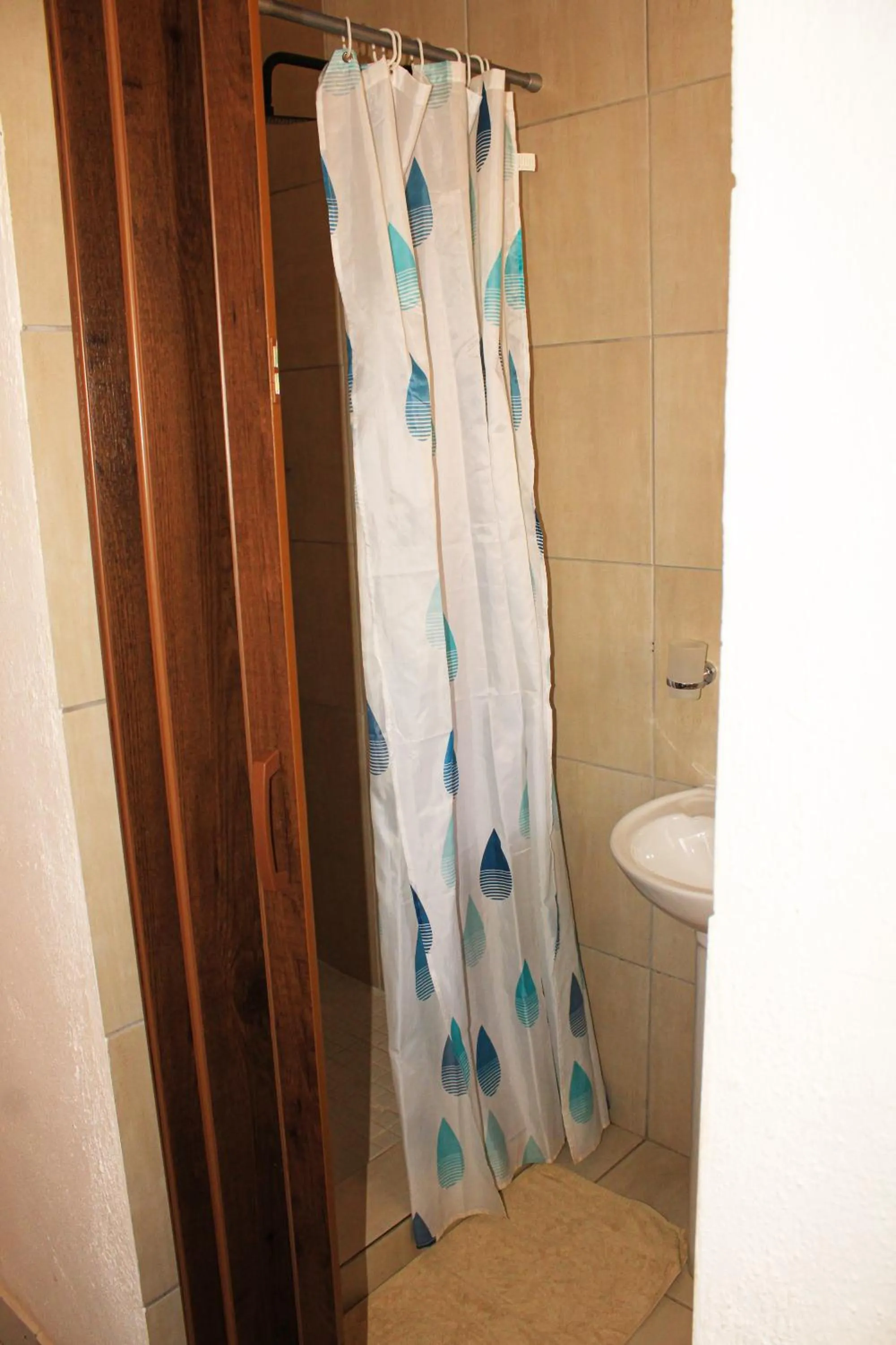 Shower in Meredale Lodge