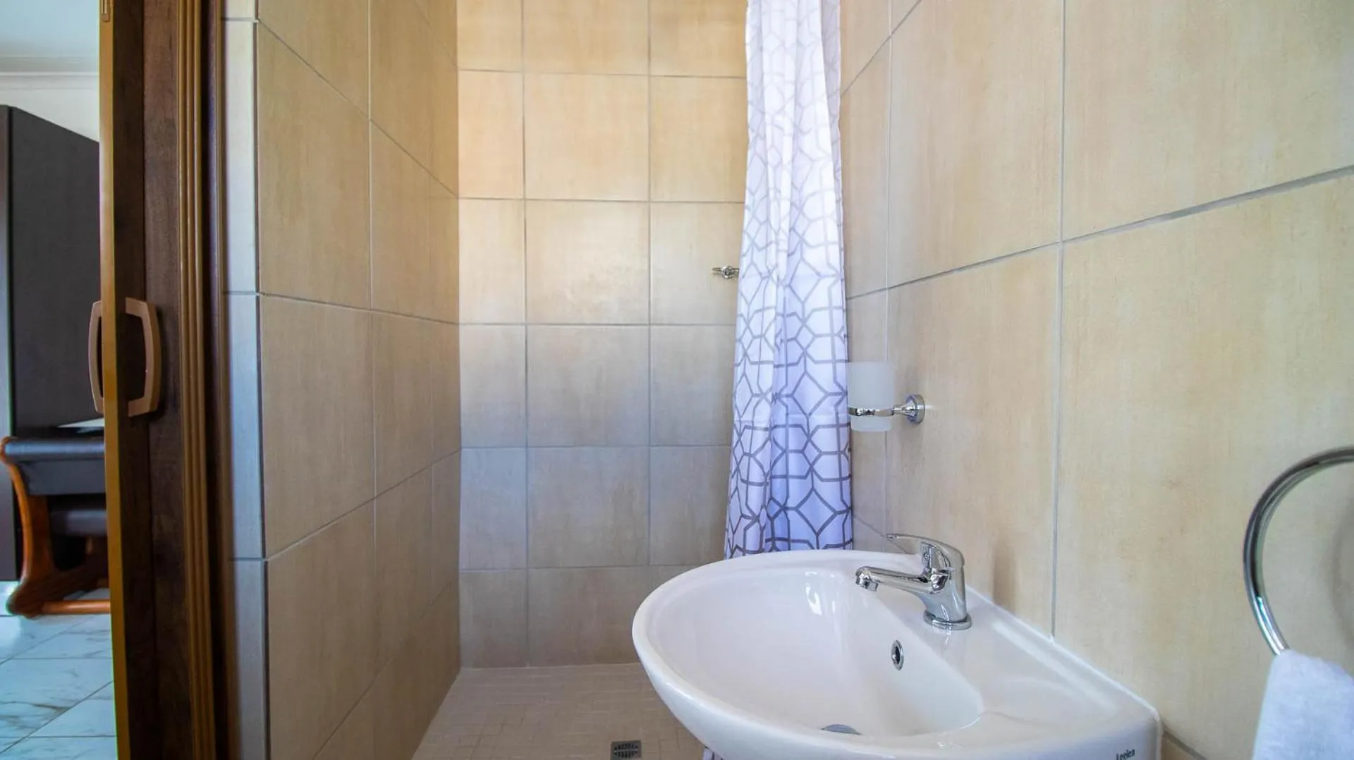 Shower in Meredale Lodge