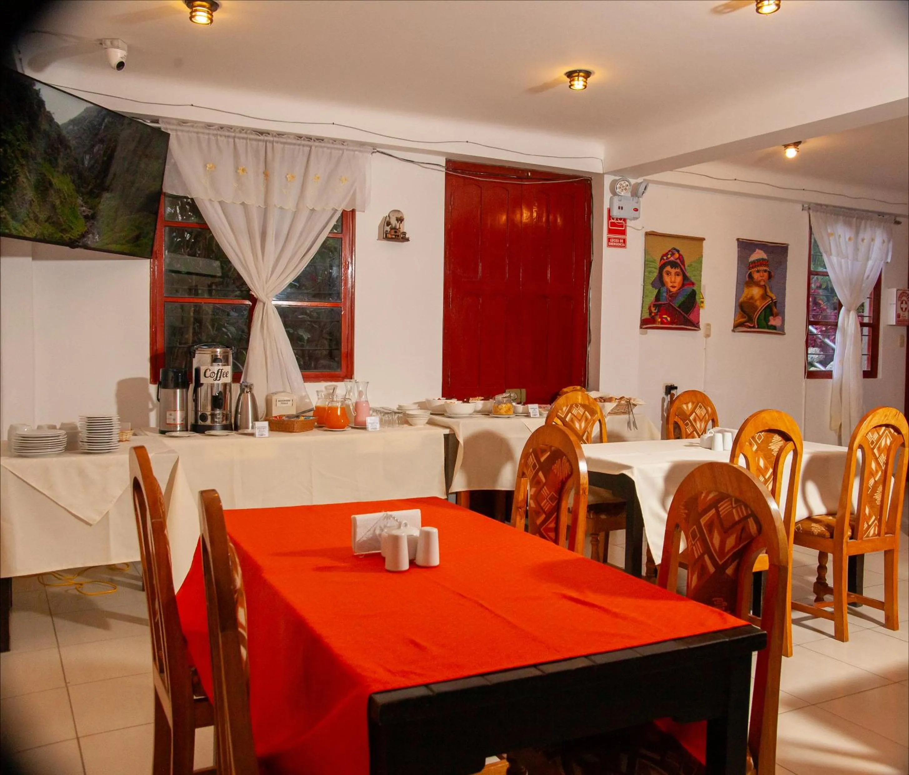 Breakfast in Hotel Valle Mistico