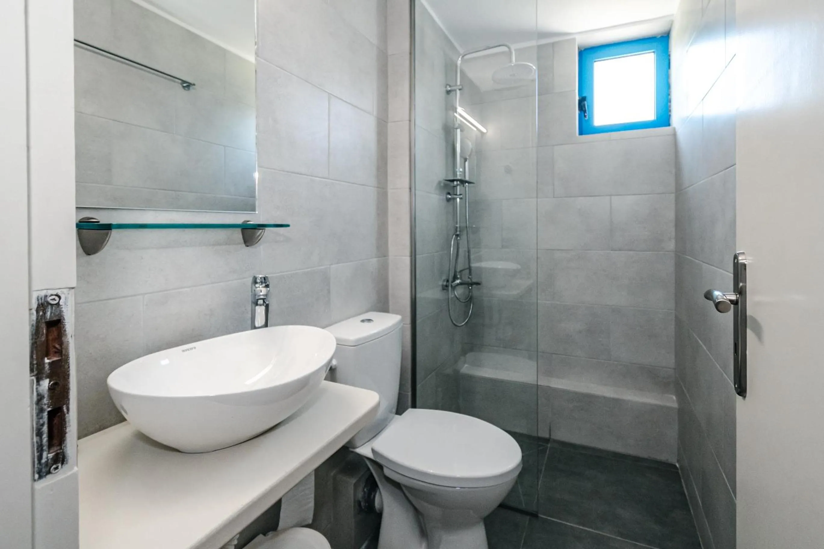 Bathroom in Mesogeios Hotel