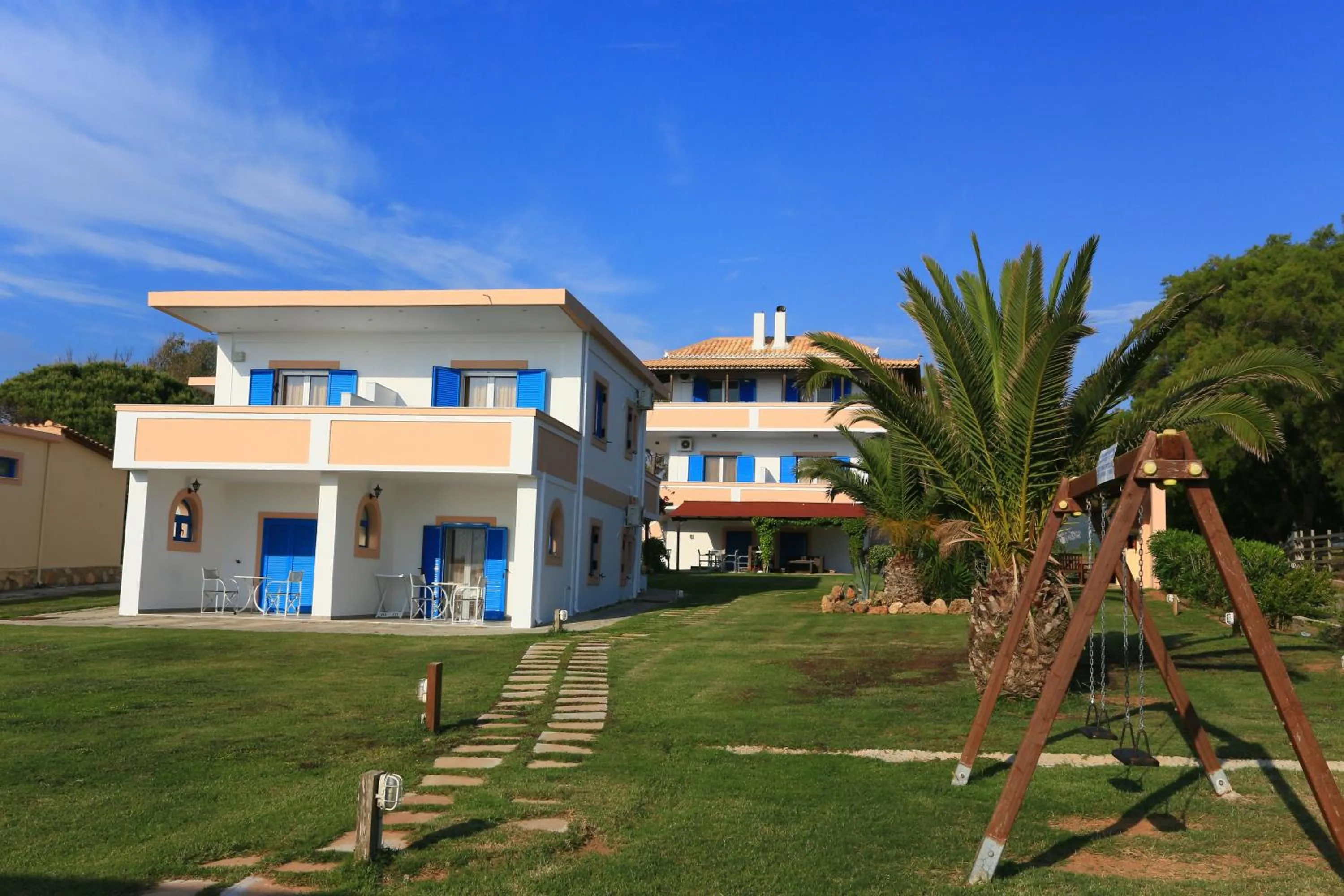 Facade/entrance in Mesogeios Hotel
