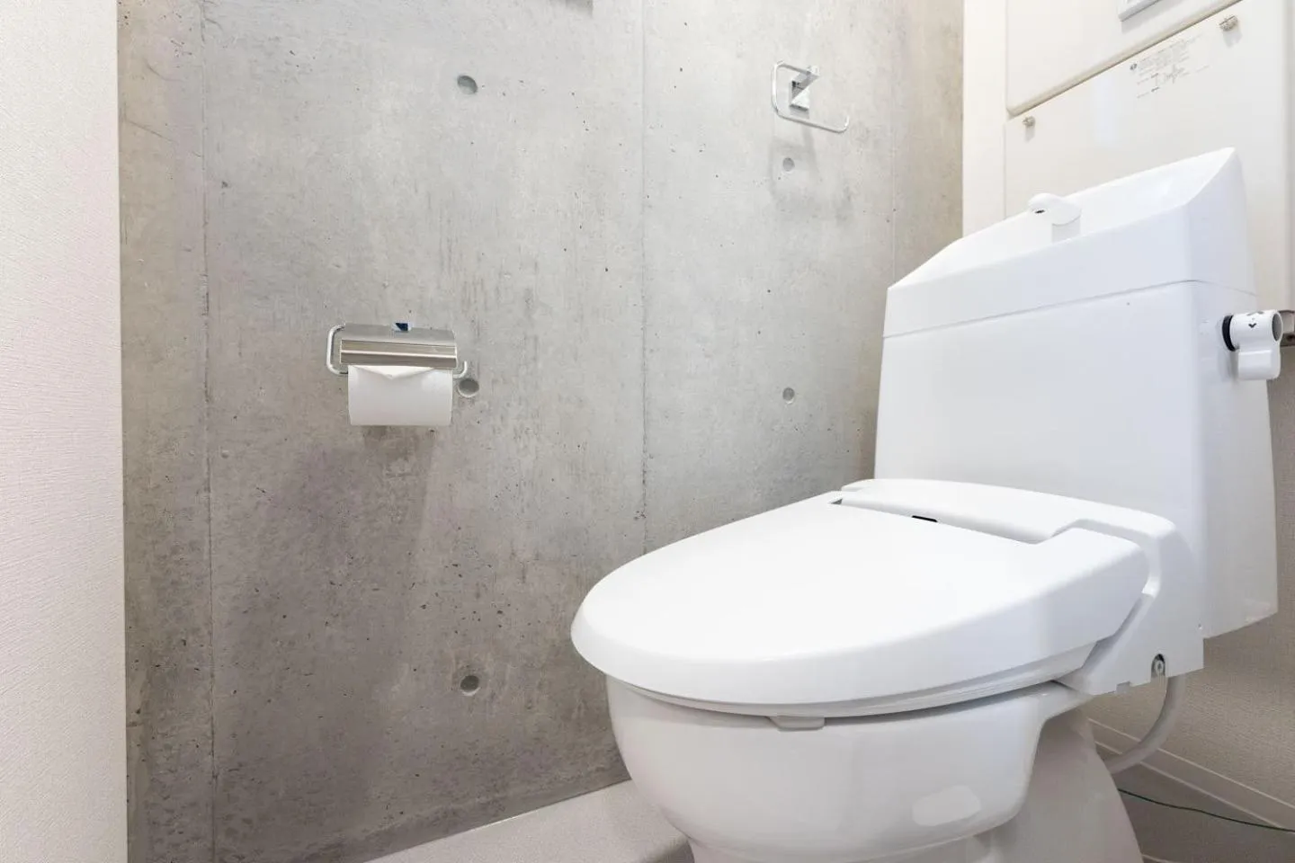 Toilet in Ferio Kamata II