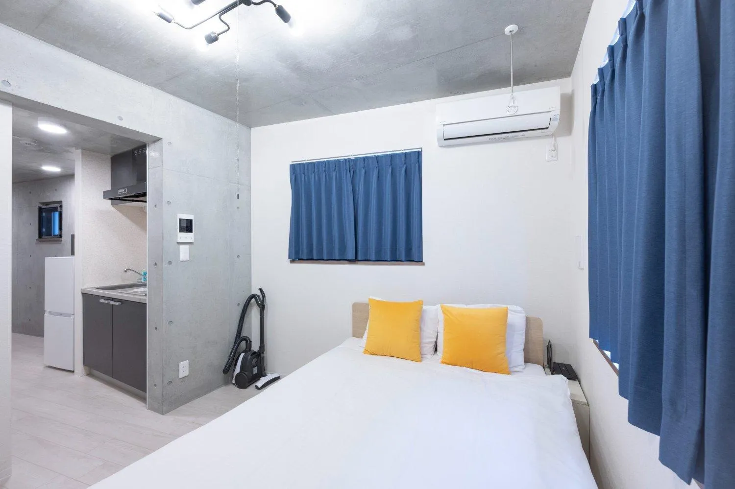 Bed in Ferio Kamata II