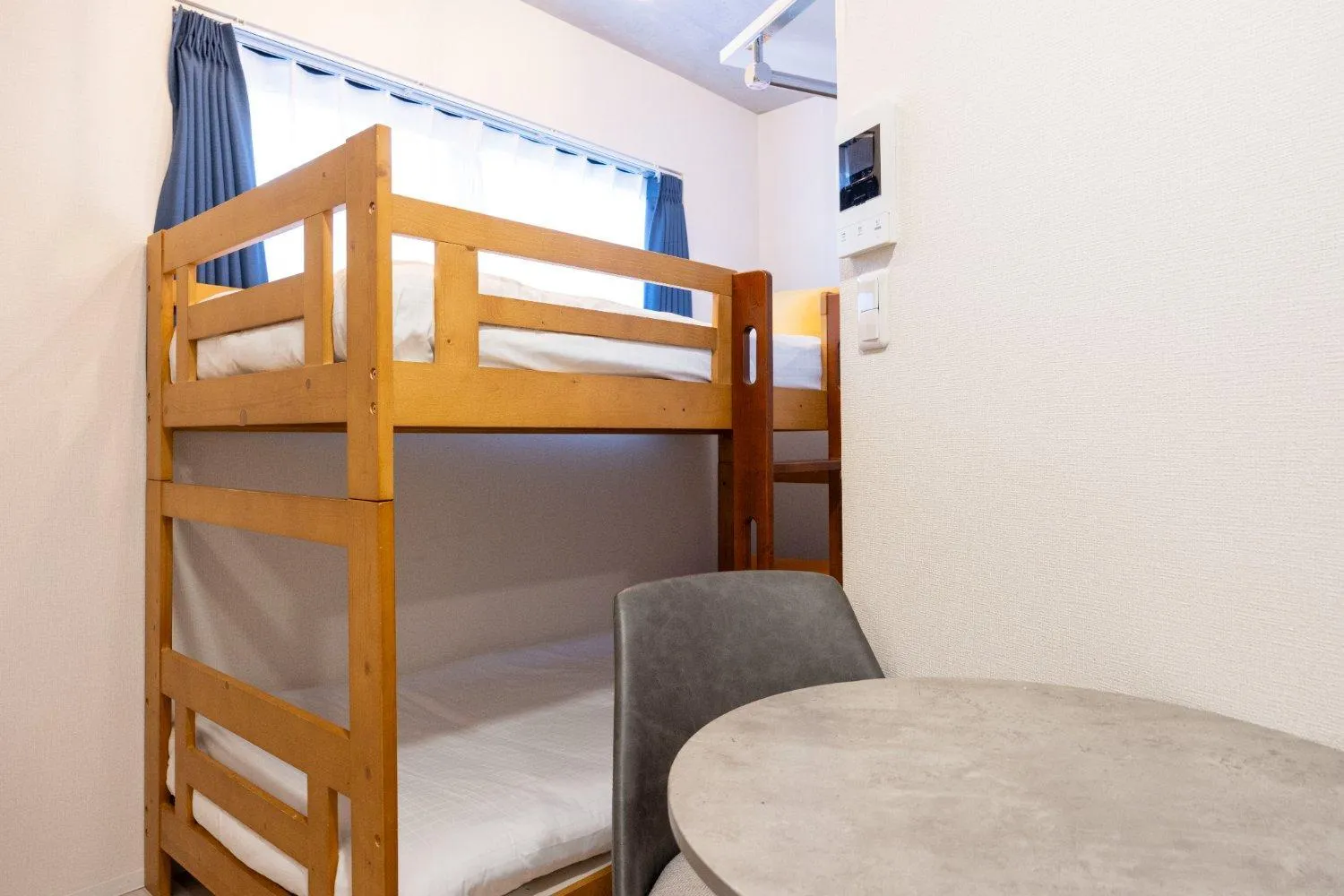 Bed in Ferio Kamata II