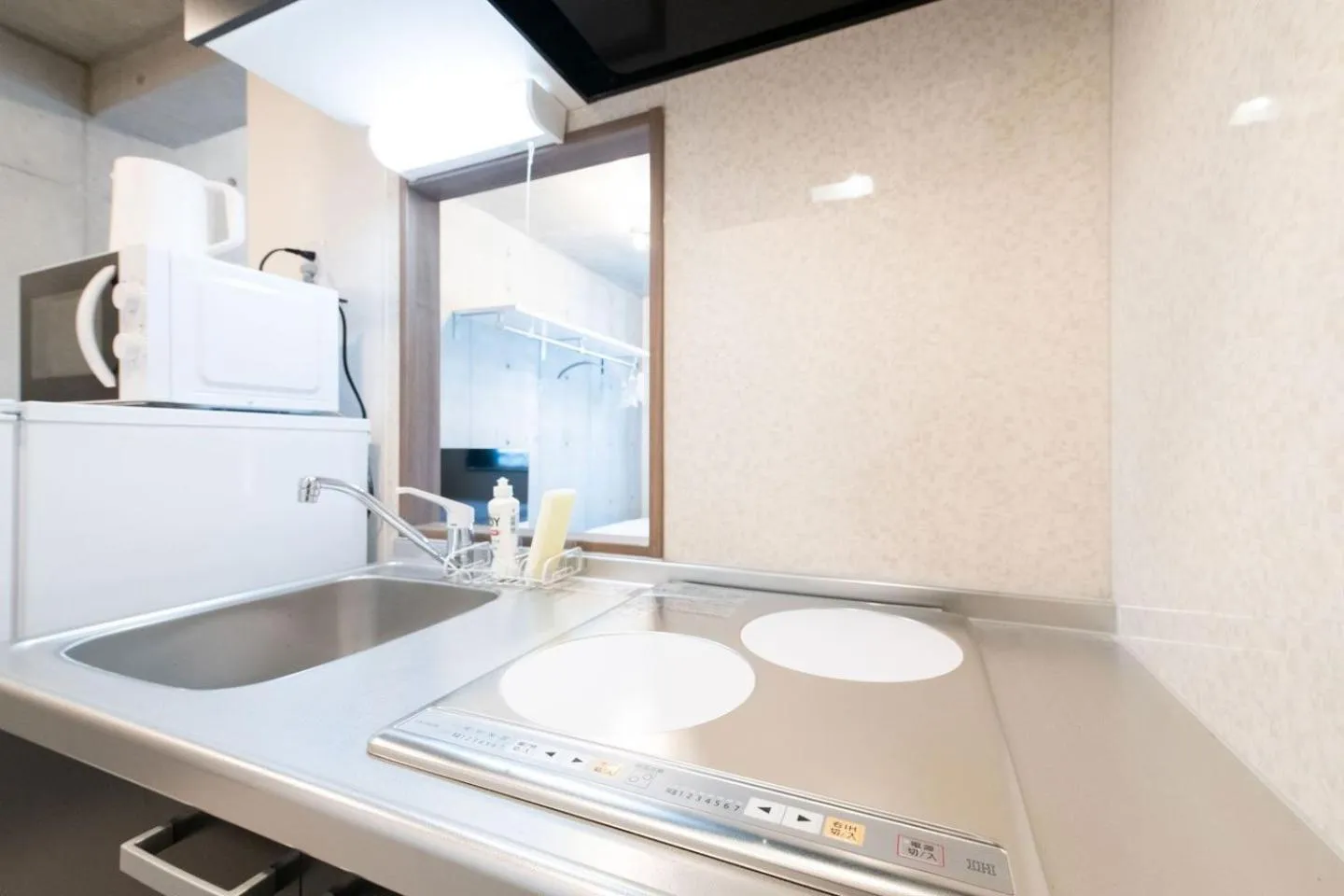 Kitchen or kitchenette in Ferio Kamata II