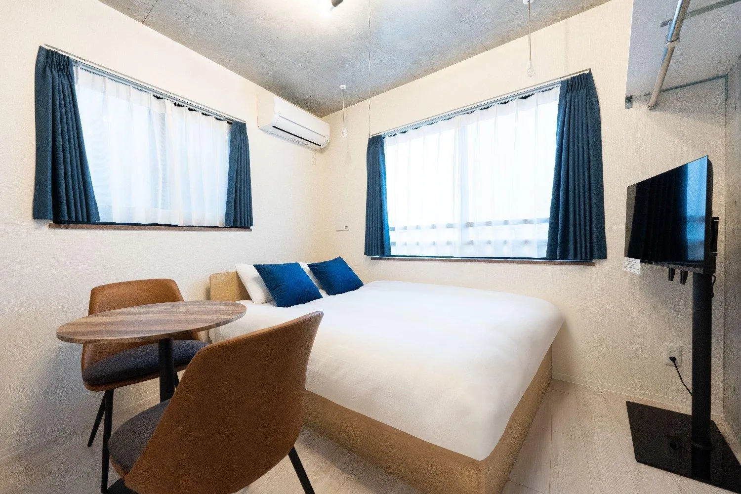 Bed in Ferio Kamata II