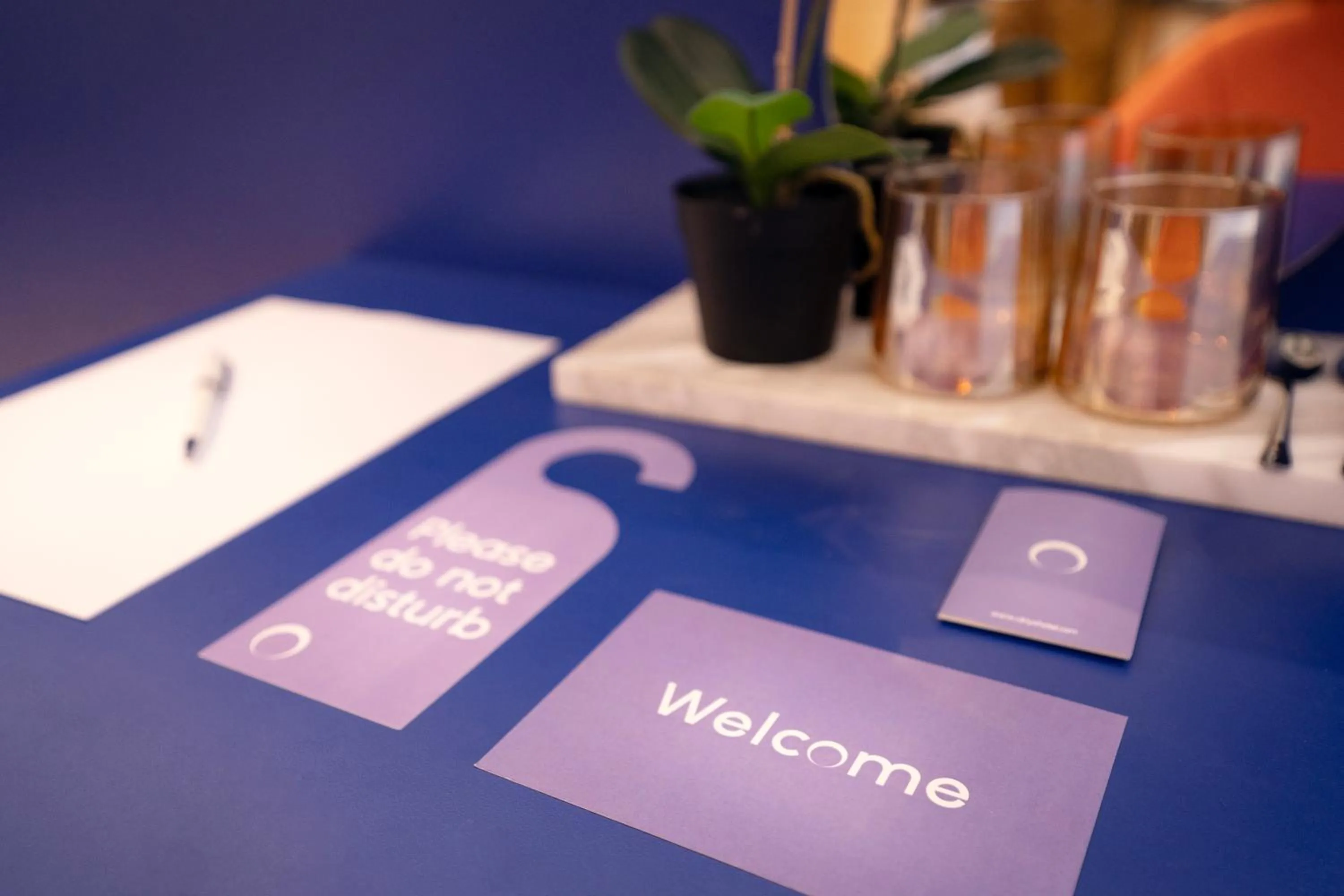 Logo/Certificate/Sign in Ukiyo Suites