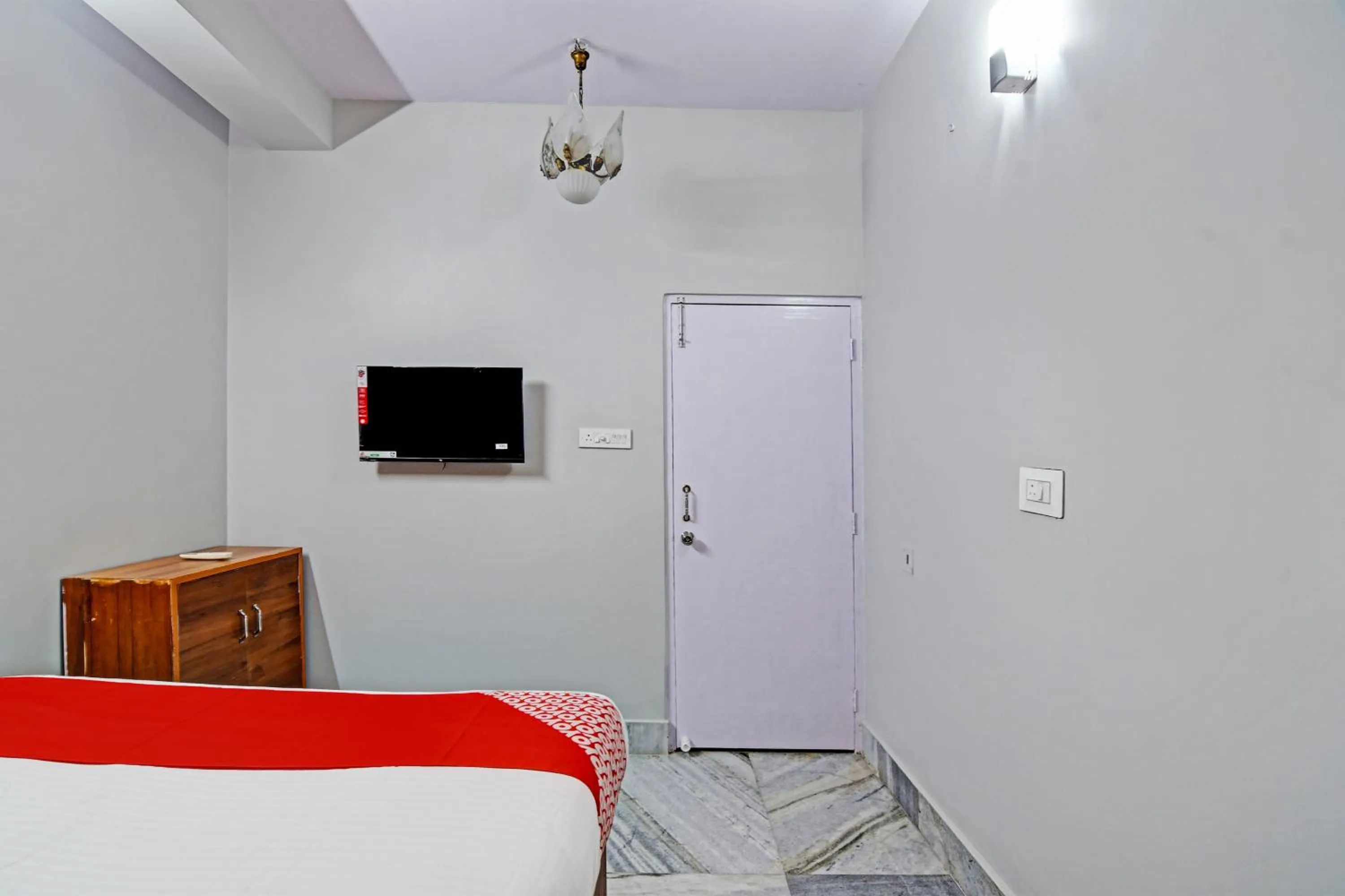 Bedroom, Bed in OYO Flagship The Image A Quality Stay