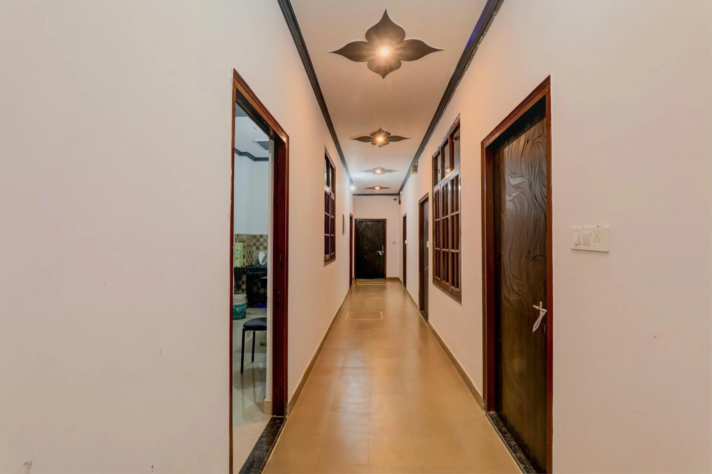 Lobby or reception in Hotel O Ideal Inn Lobby or reception in Hotel O Ideal Inn