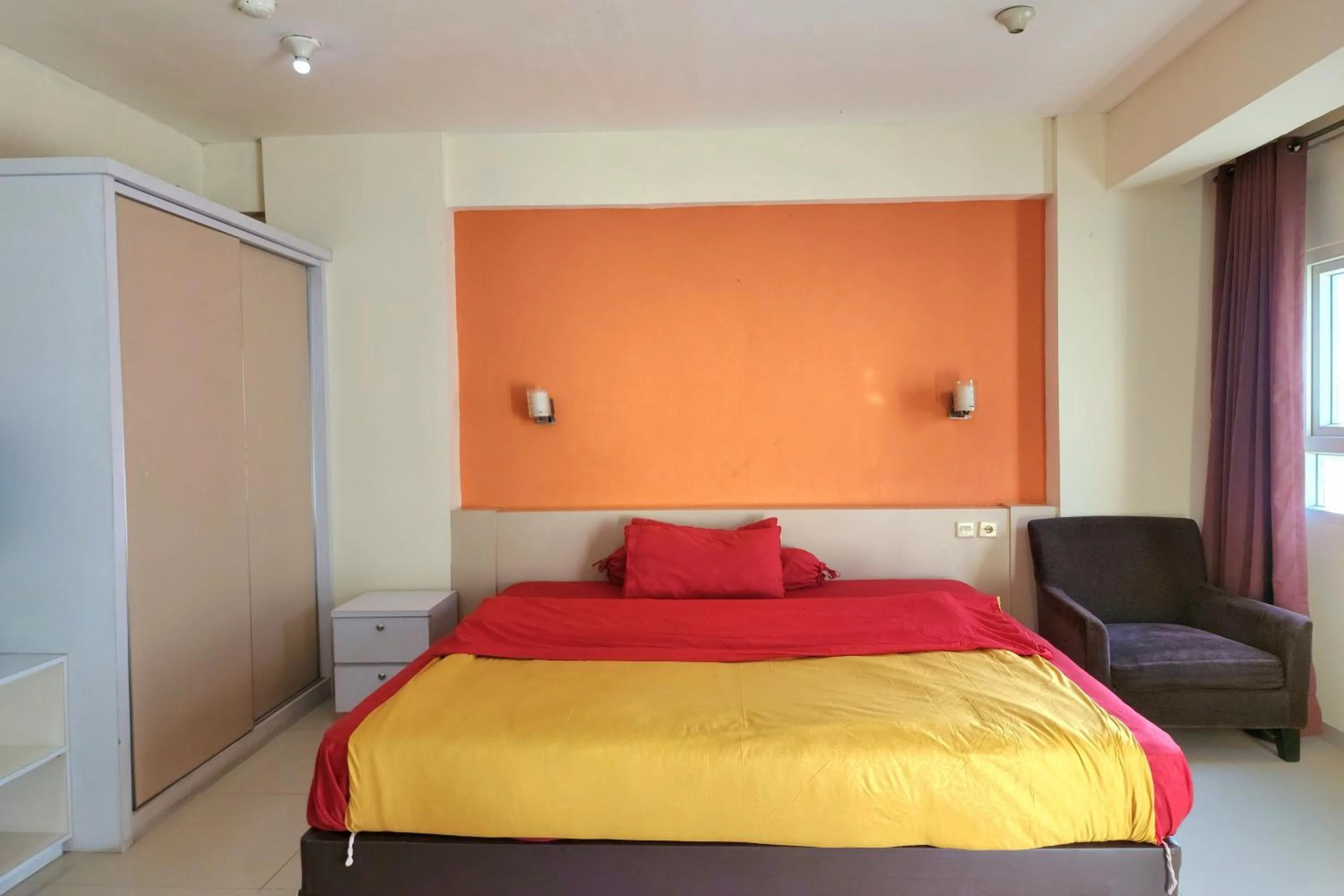 Bed in Queen Room 2 @ Grand Center Point Apartment