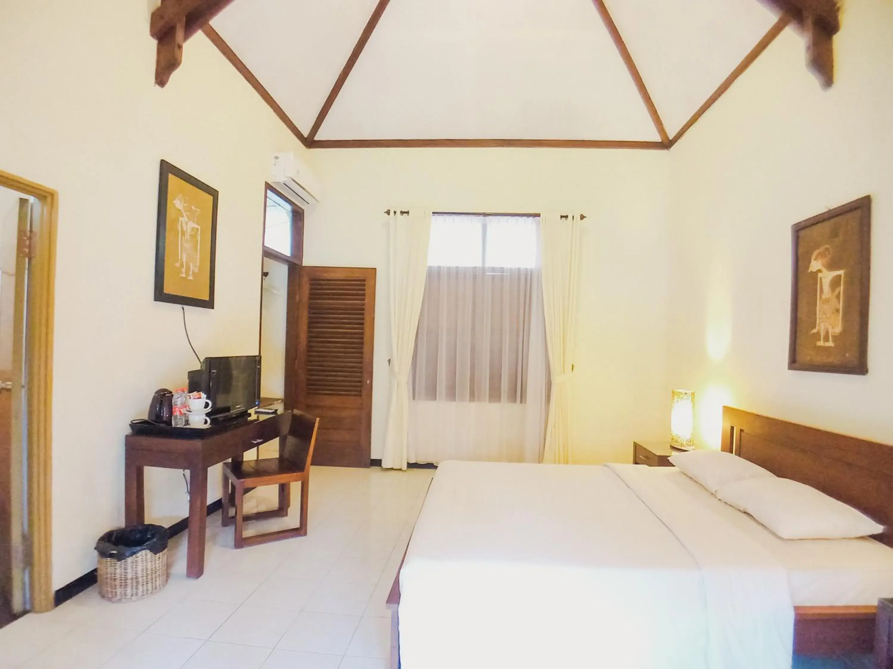 One-Bedroom Bungalow in Margo Utomo Hill View Resort One-Bedroom Bungalow in Margo Utomo Hill View Resort