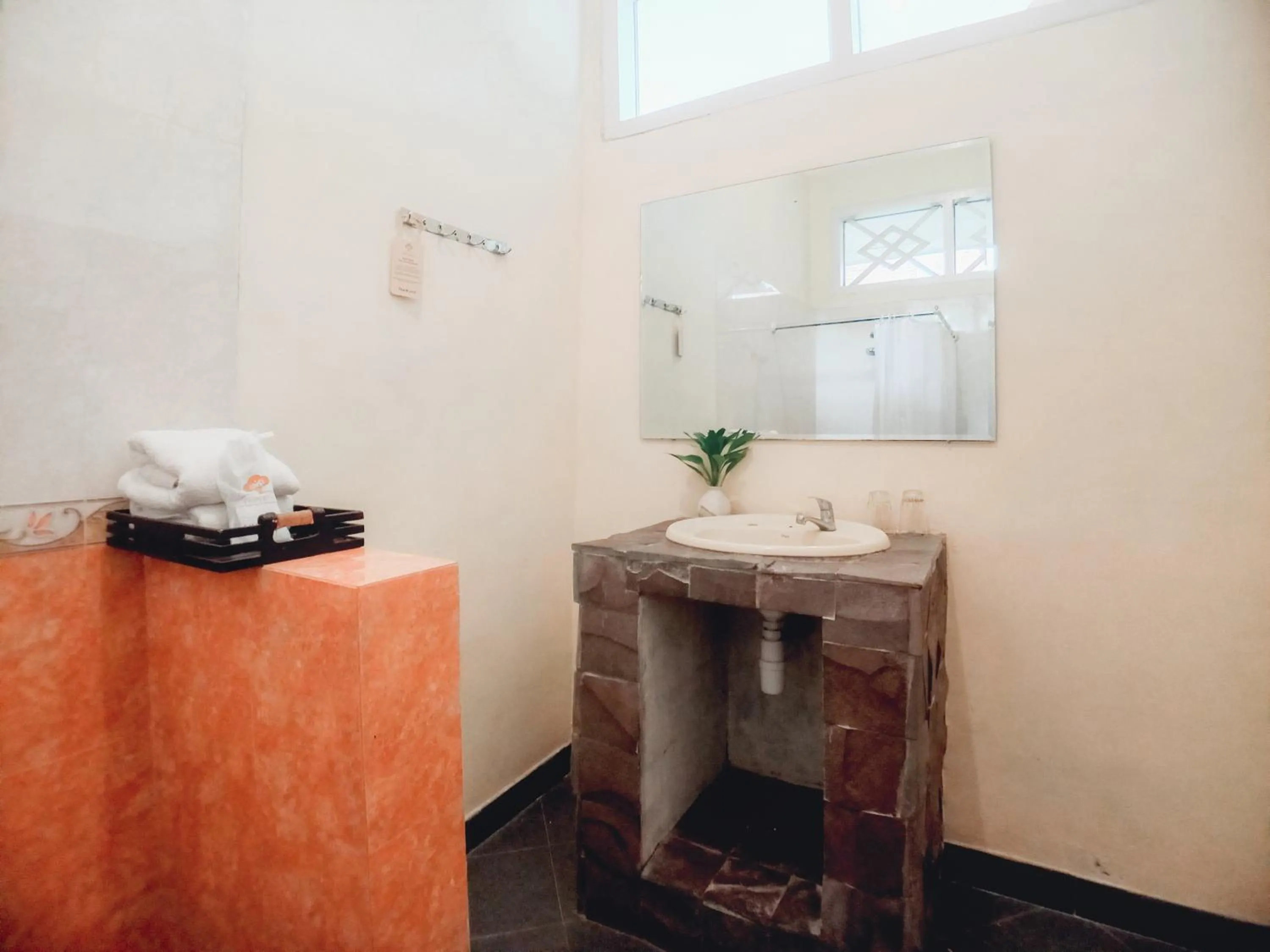 Bathroom in Margo Utomo Hill View Resort