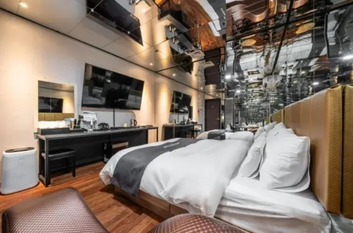 Bed in You&Me Hotel Bed in You&Me Hotel