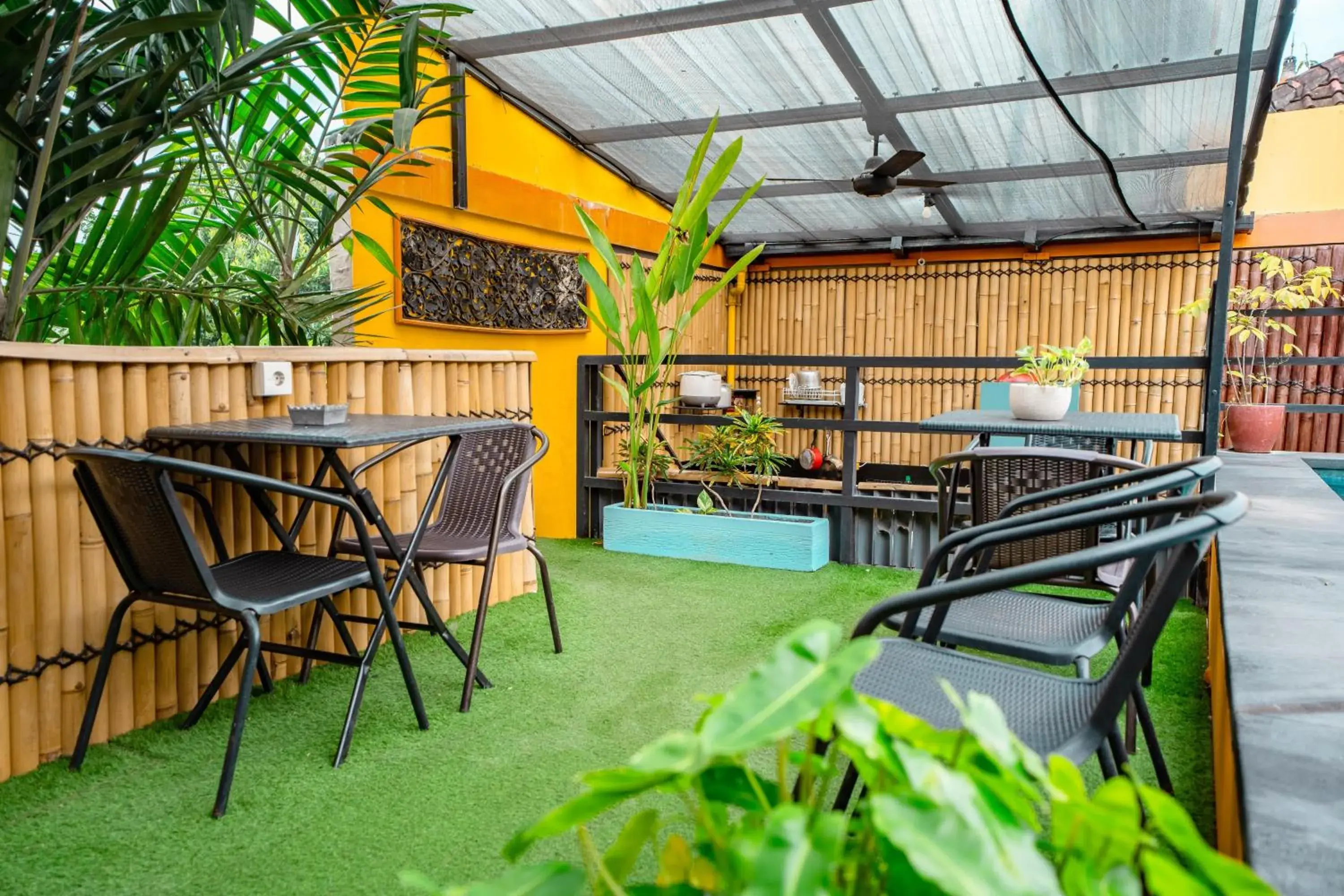 Living room in Urban Haven Sanur Living room in Urban Haven Sanur