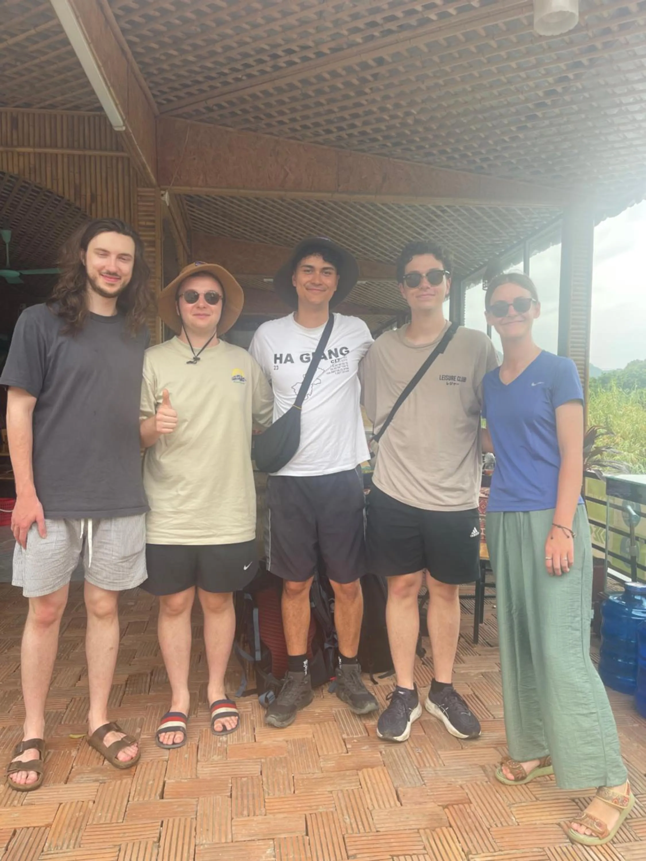 group of guests in Tam Coc Cat Luong Homestay