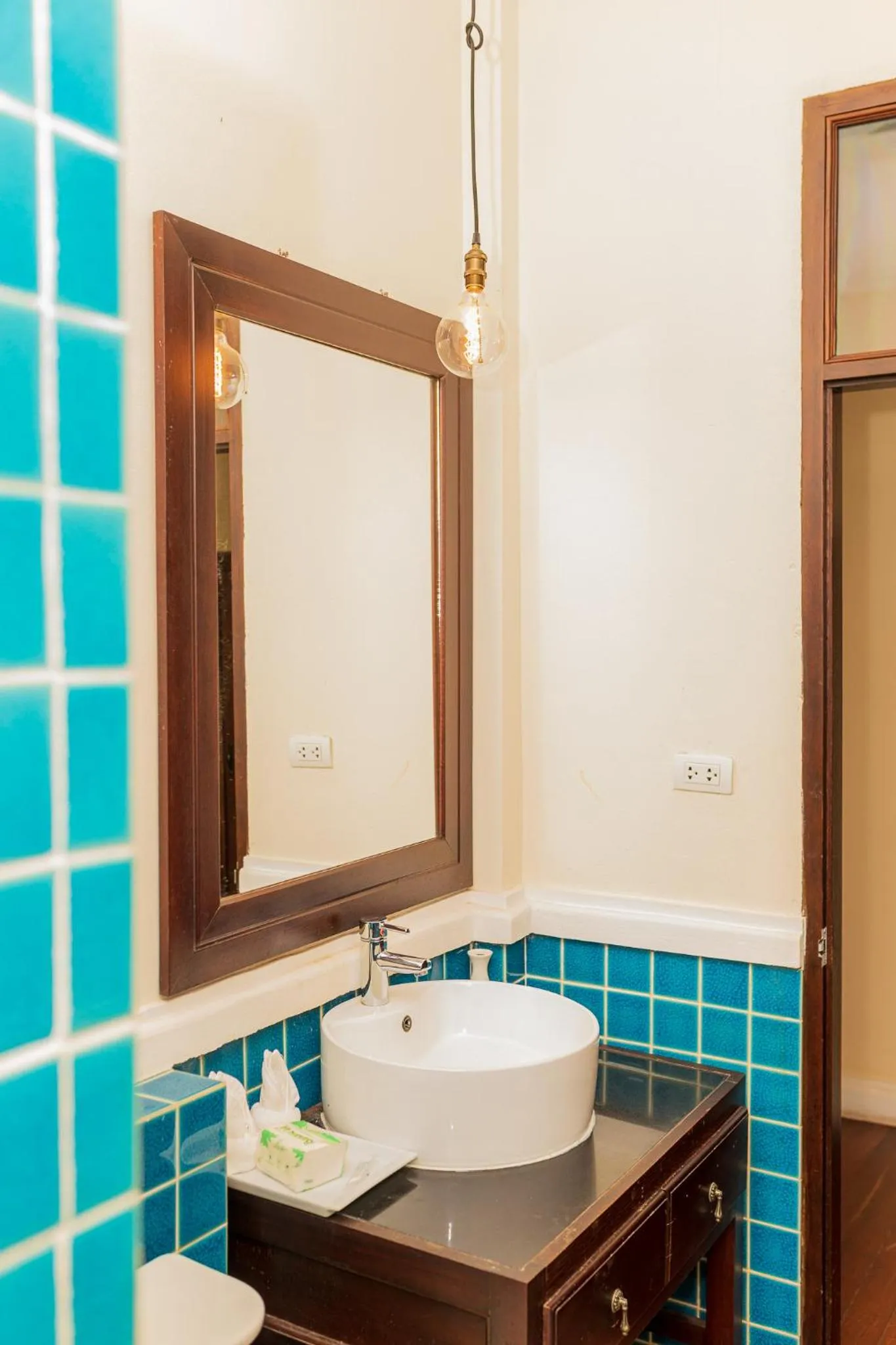 Bathroom in Le Luxe Boutique Hotel