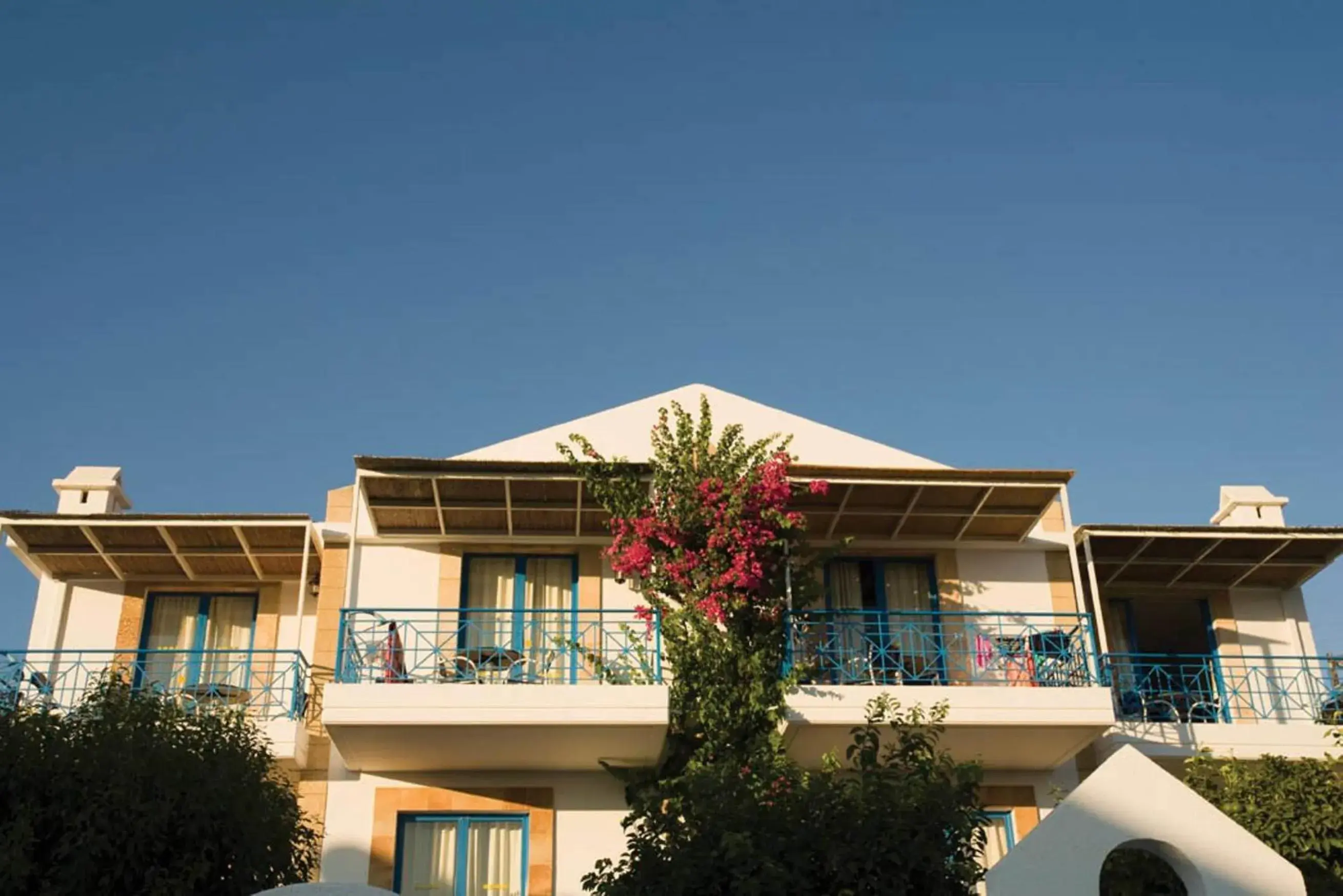 Facade/entrance in Pefki Islands Facade/entrance in Pefki Islands