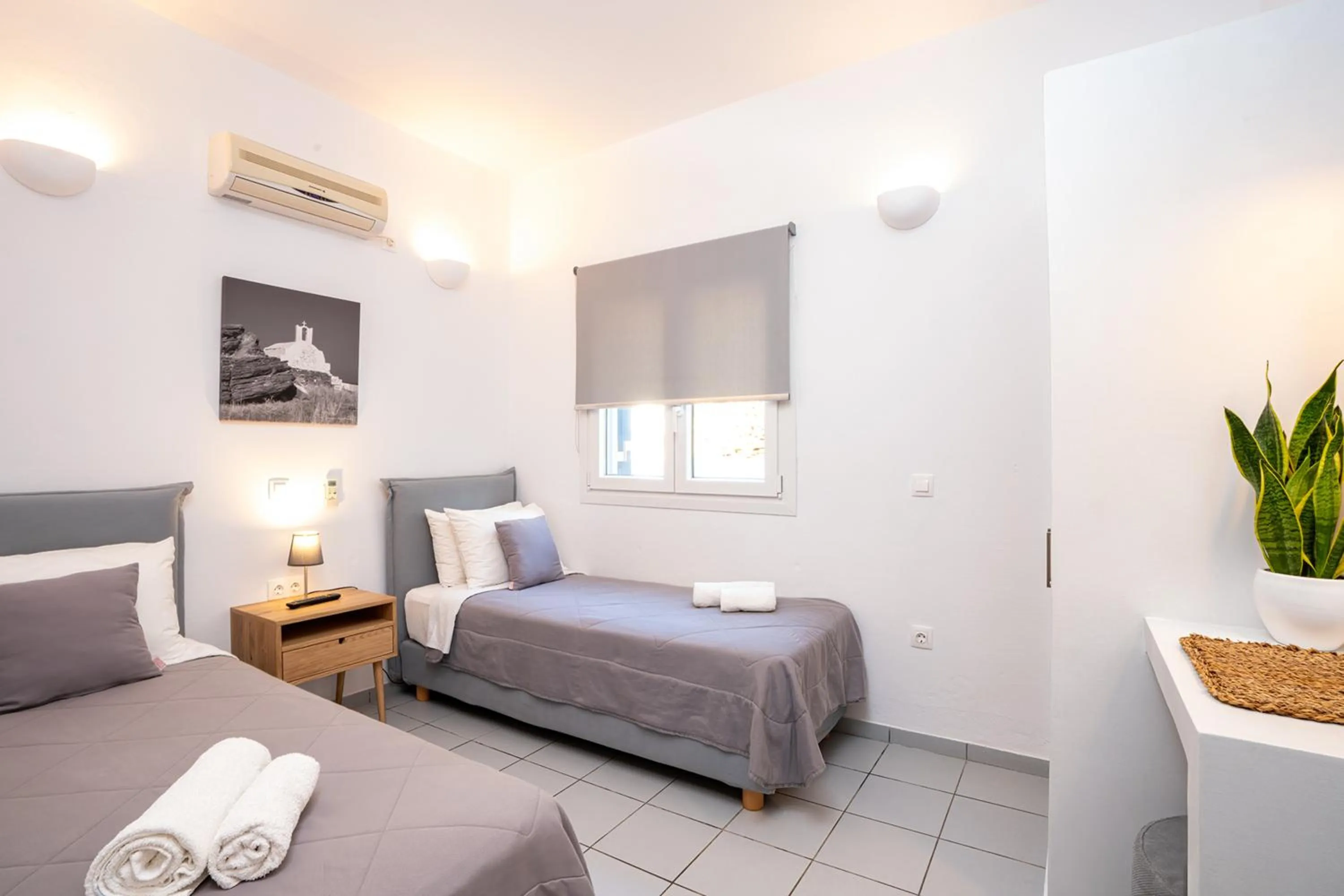 Bedroom, Bed in Mosha Pension