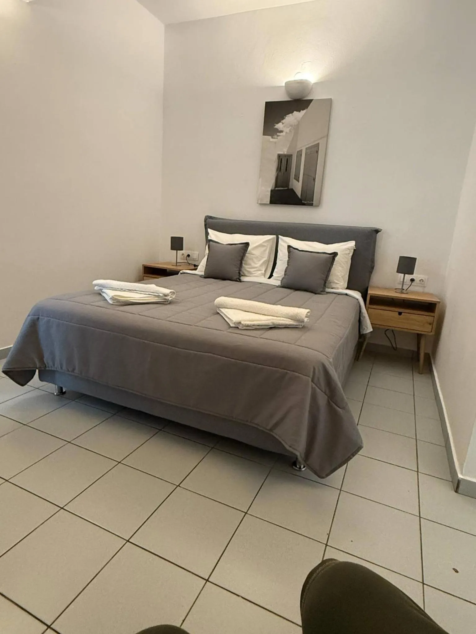 Bedroom, Bed in Mosha Pension