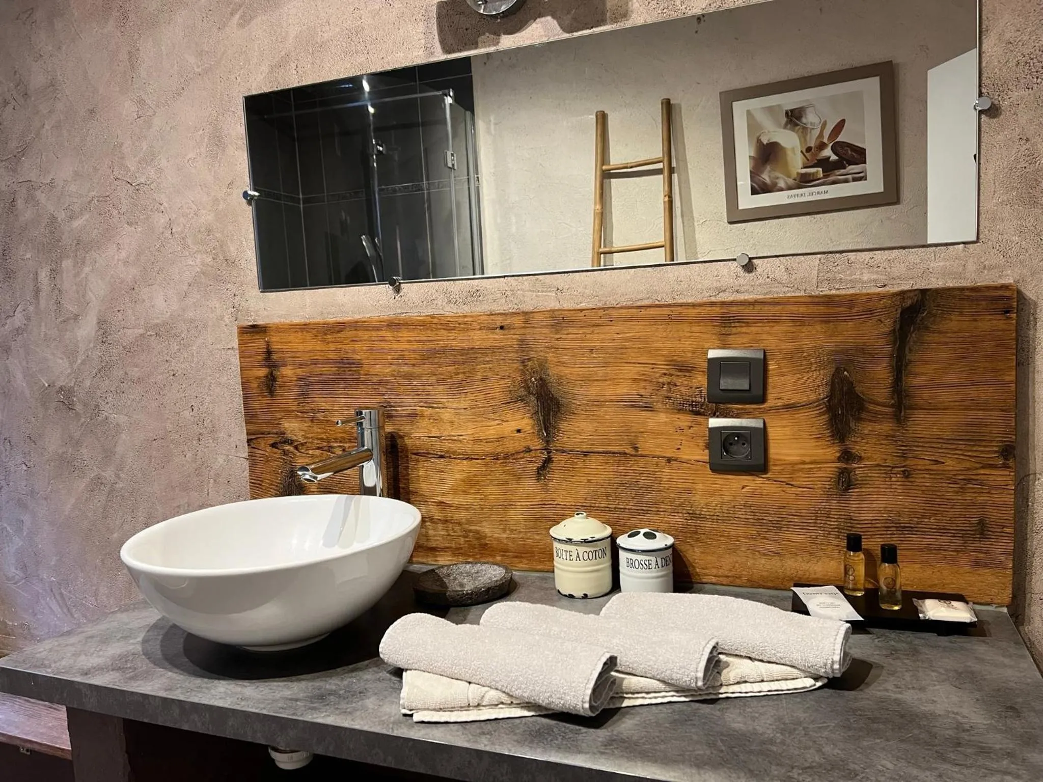 Bathroom in Les Authentics - La Maison d'Amélie