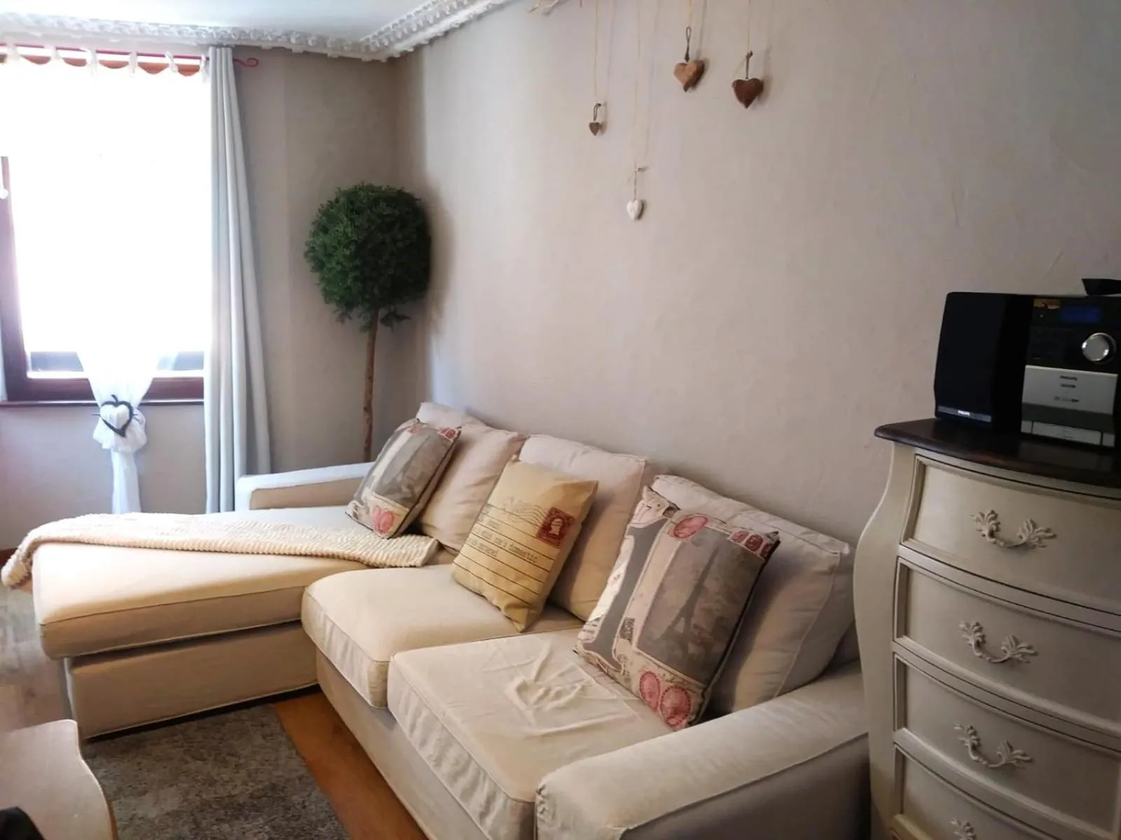 Living room in Les Authentics - La Maison d'Amélie