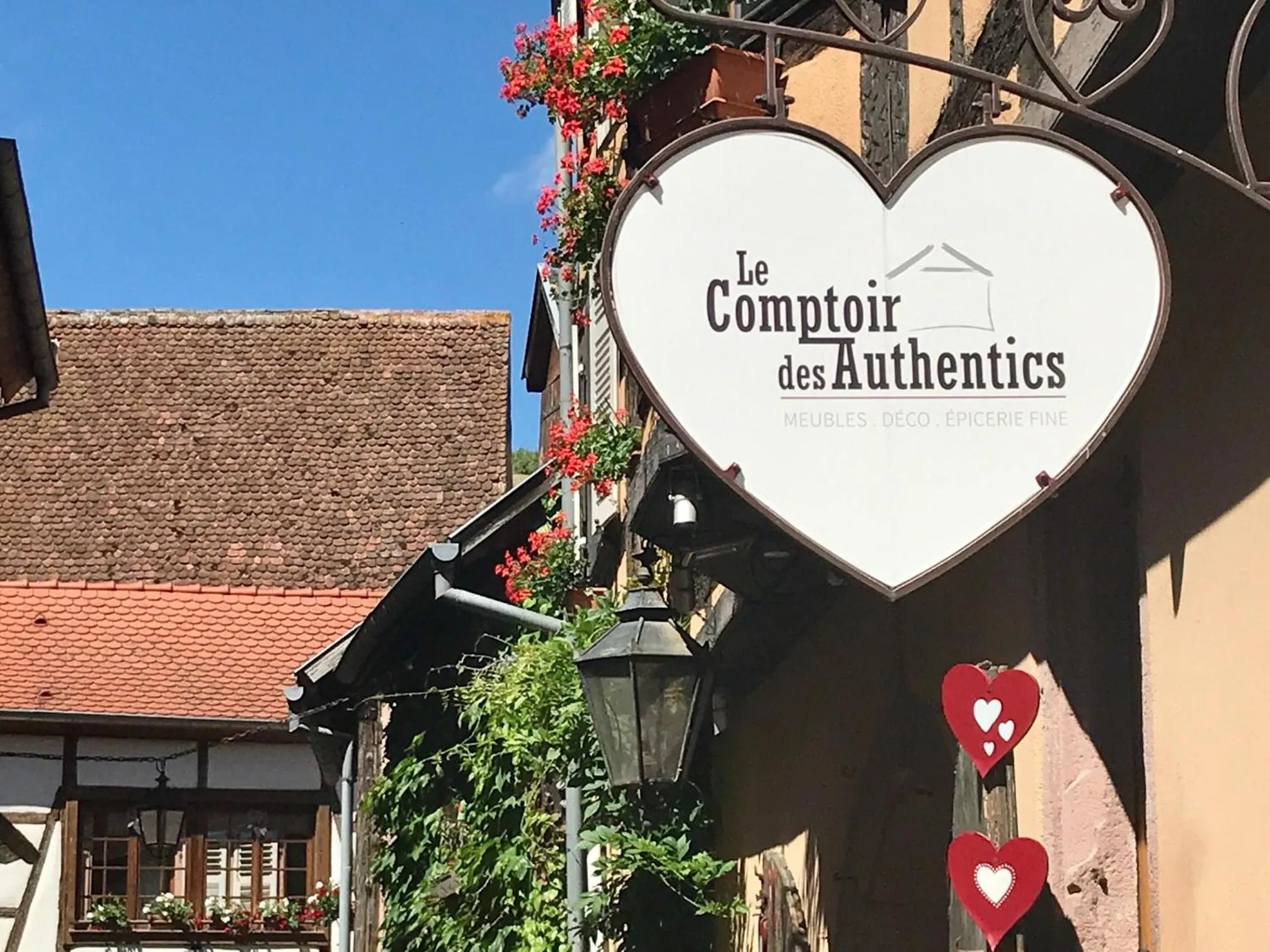 Property logo or sign in Les Authentics - La Maison d'Amélie