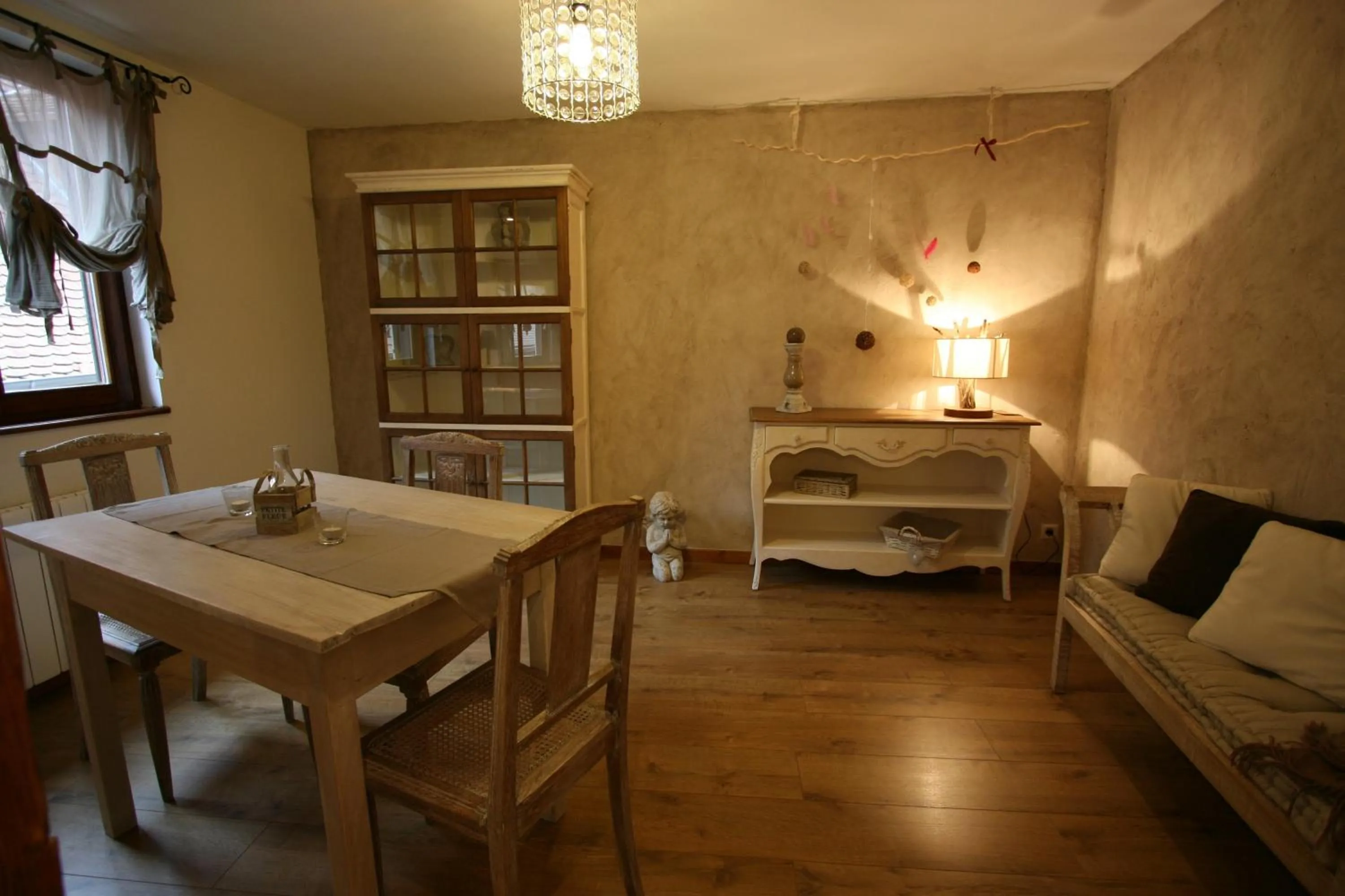 Living room, Bed in Les Authentics - La Maison d'Amélie