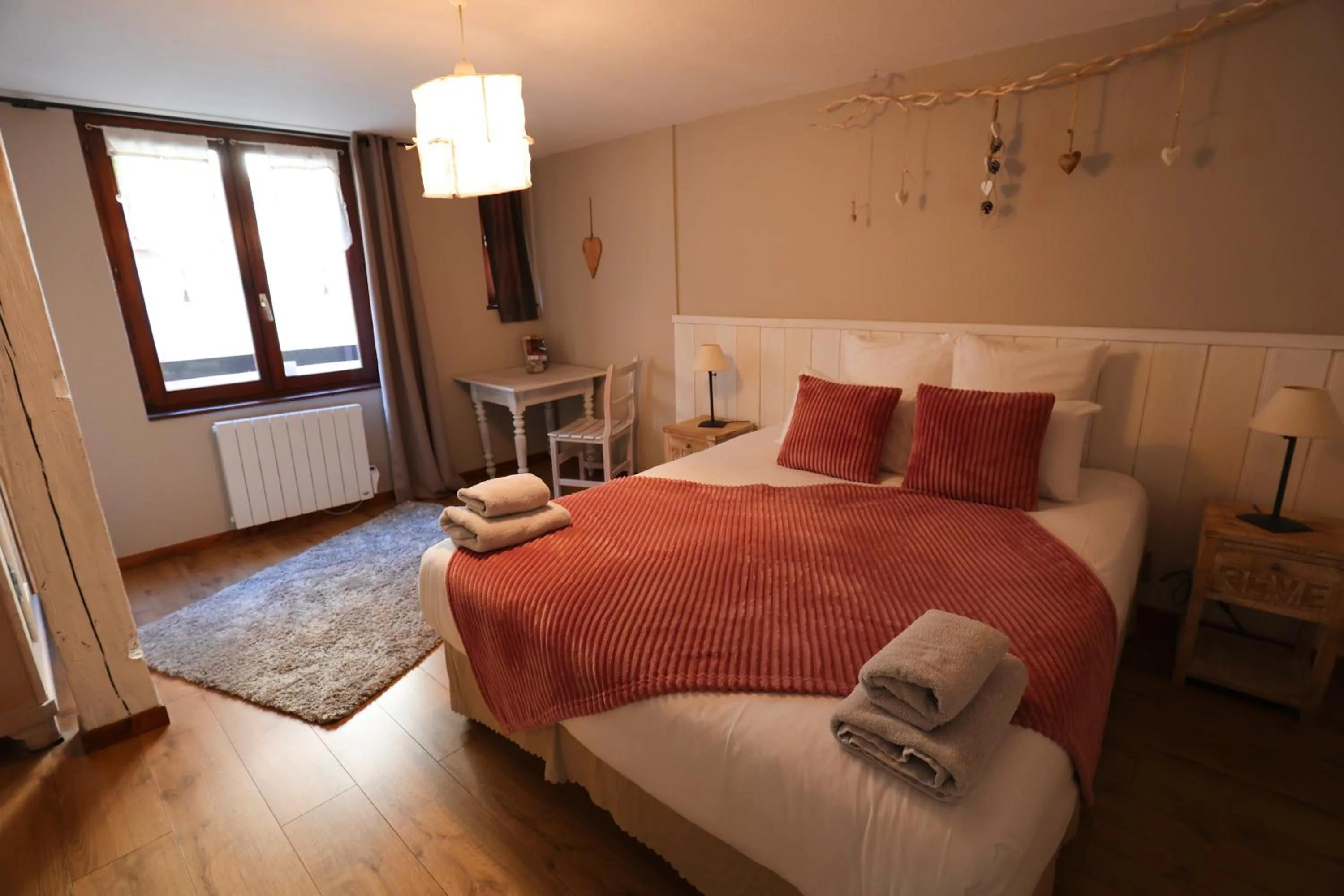 Photo of the whole room, Bed in Les Authentics - La Maison d'Amélie