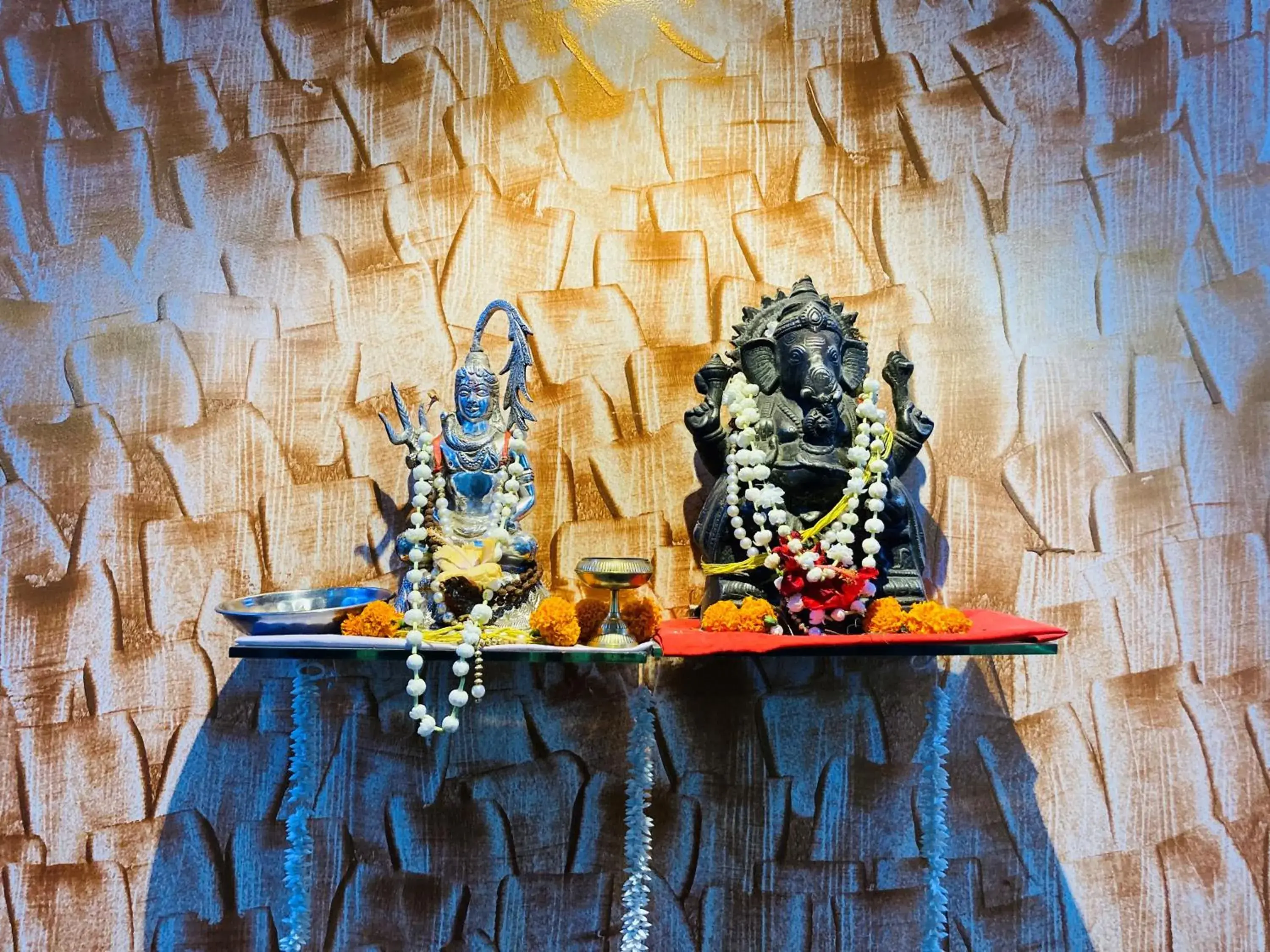 Lobby or reception in Hotel Jagdish Lobby or reception in Hotel Jagdish