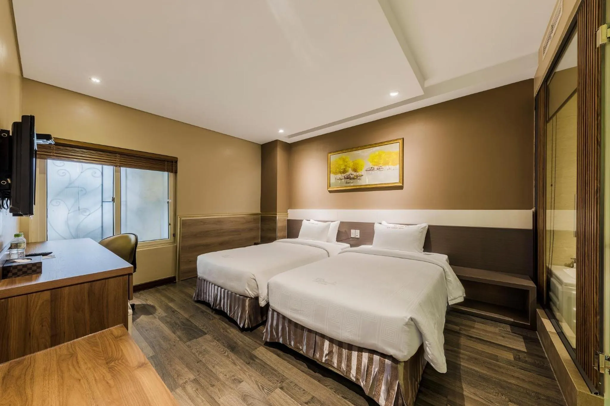 Sunflower Luxury Hotel