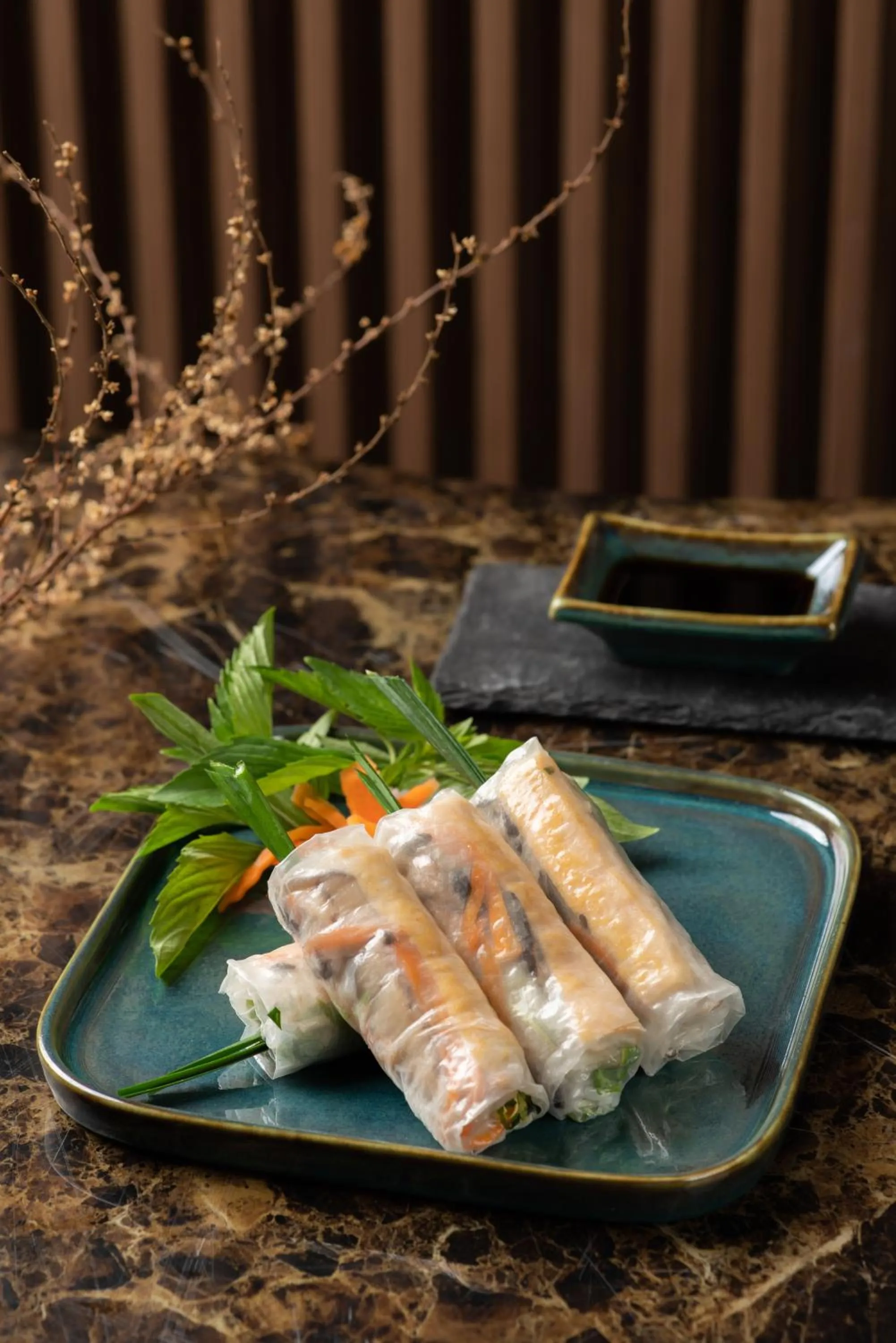 Restaurant/places to eat in Sunflower Luxury Hotel