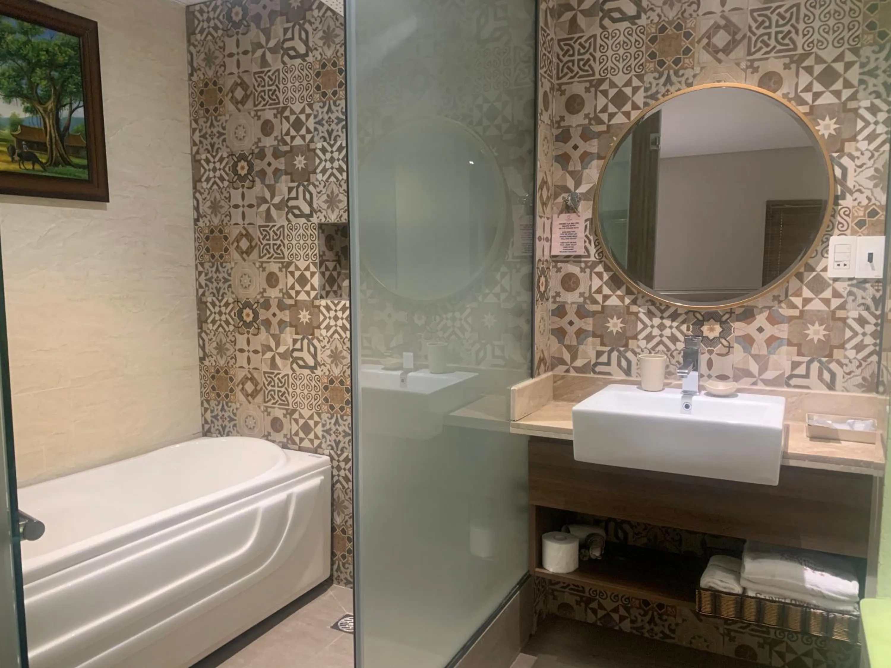 Sunflower Luxury Hotel