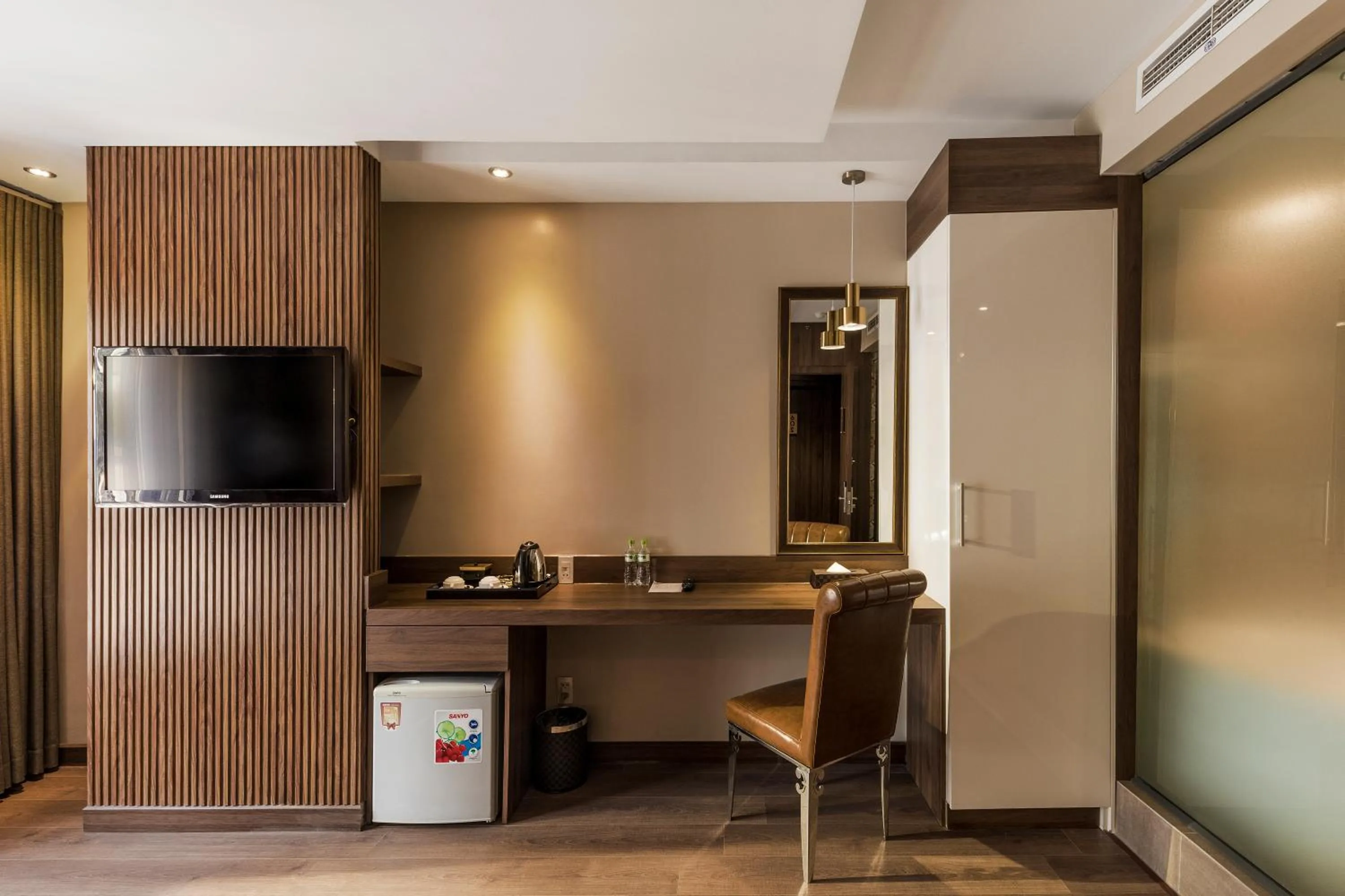 Sunflower Luxury Hotel