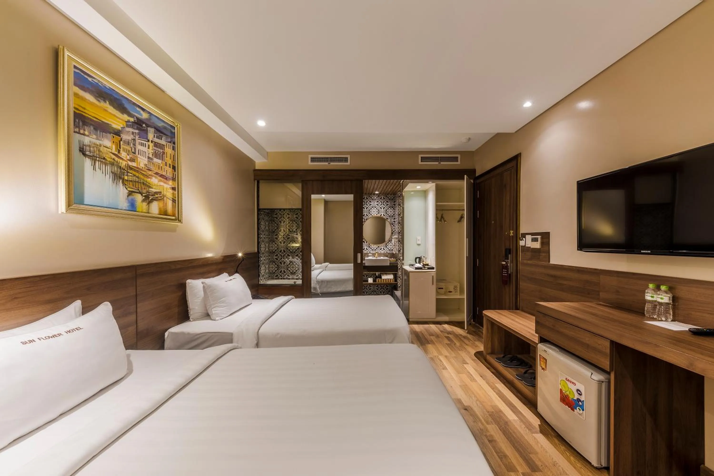 Sunflower Luxury Hotel