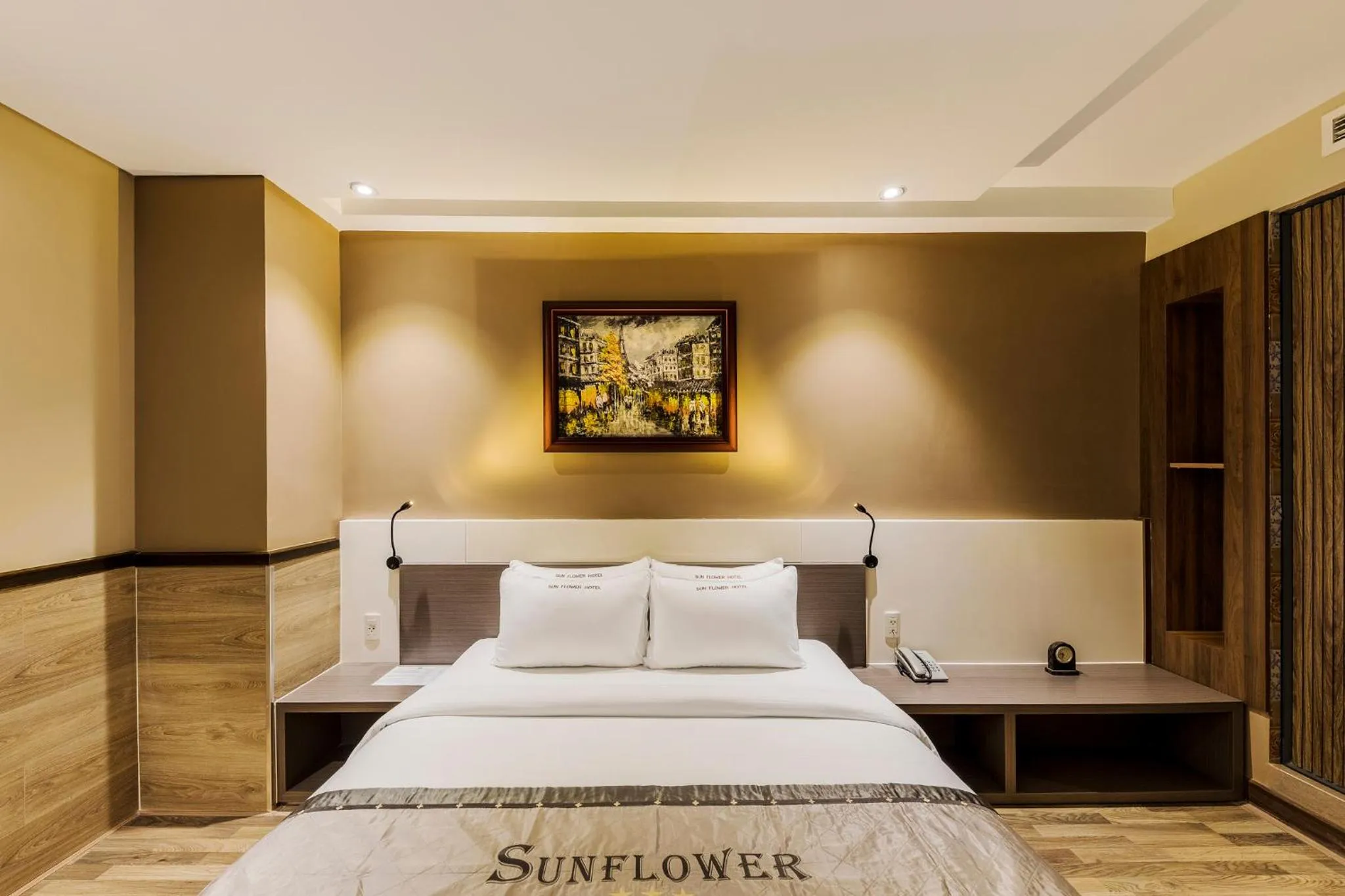 Sunflower Luxury Hotel