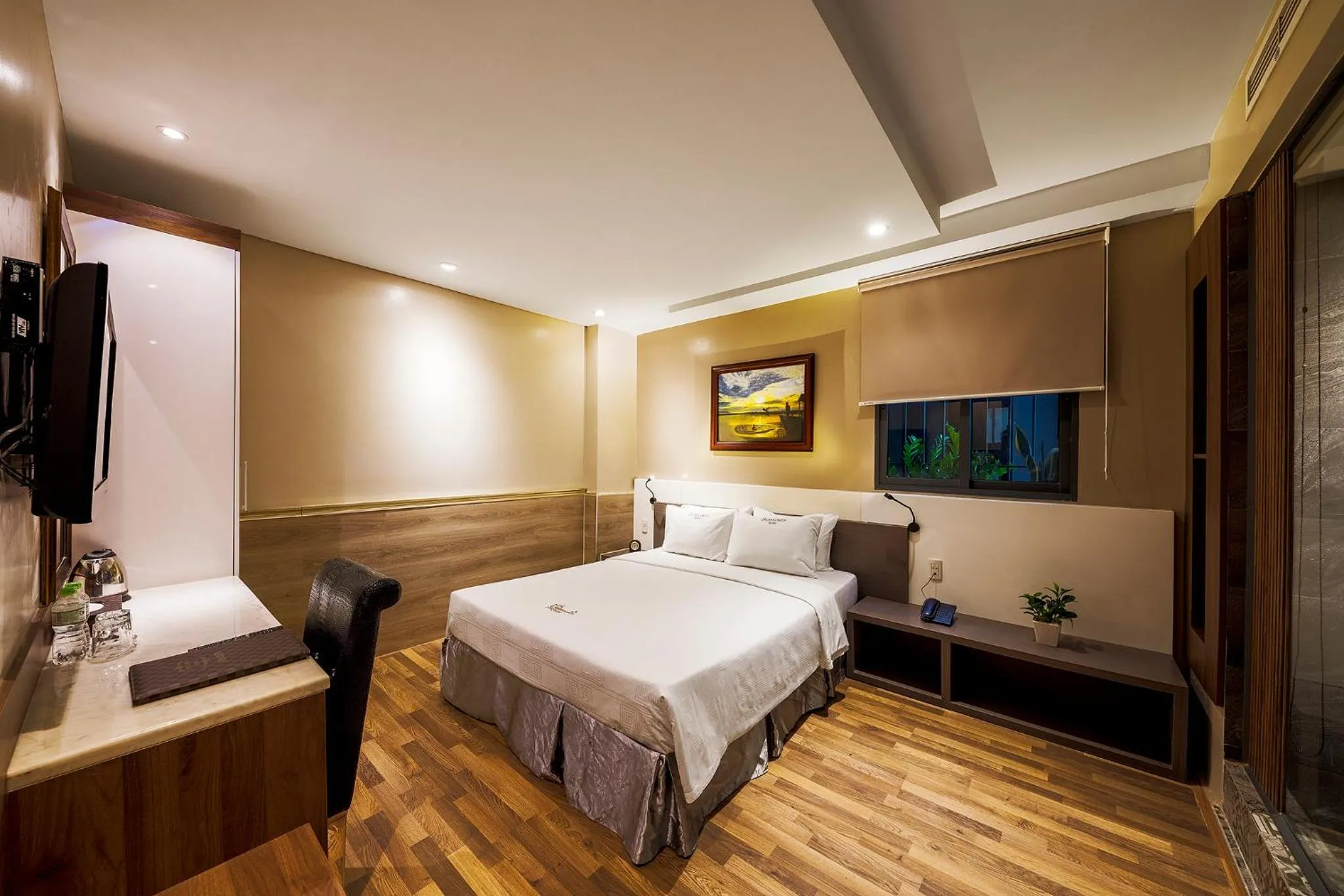 Sunflower Luxury Hotel