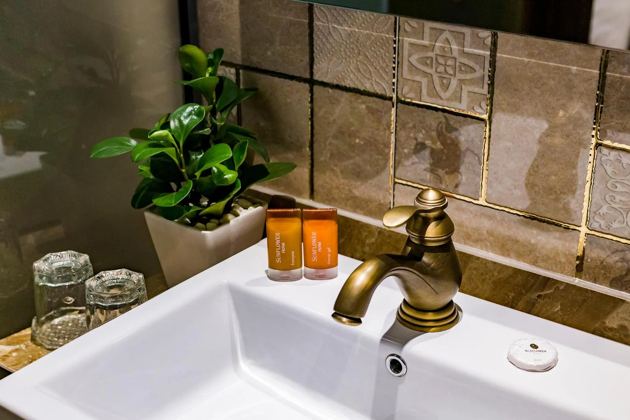 Sunflower Luxury Hotel