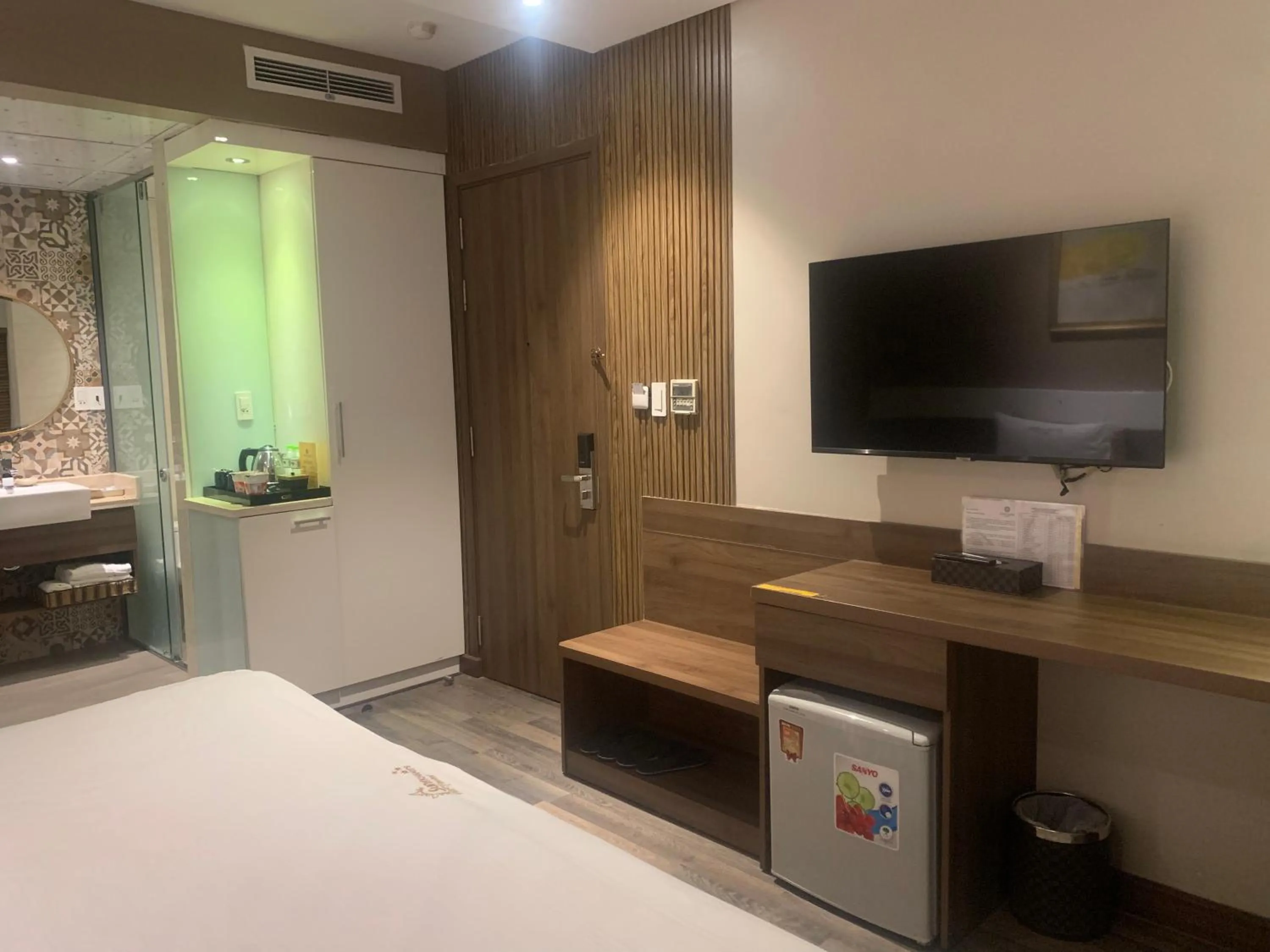 Sunflower Luxury Hotel