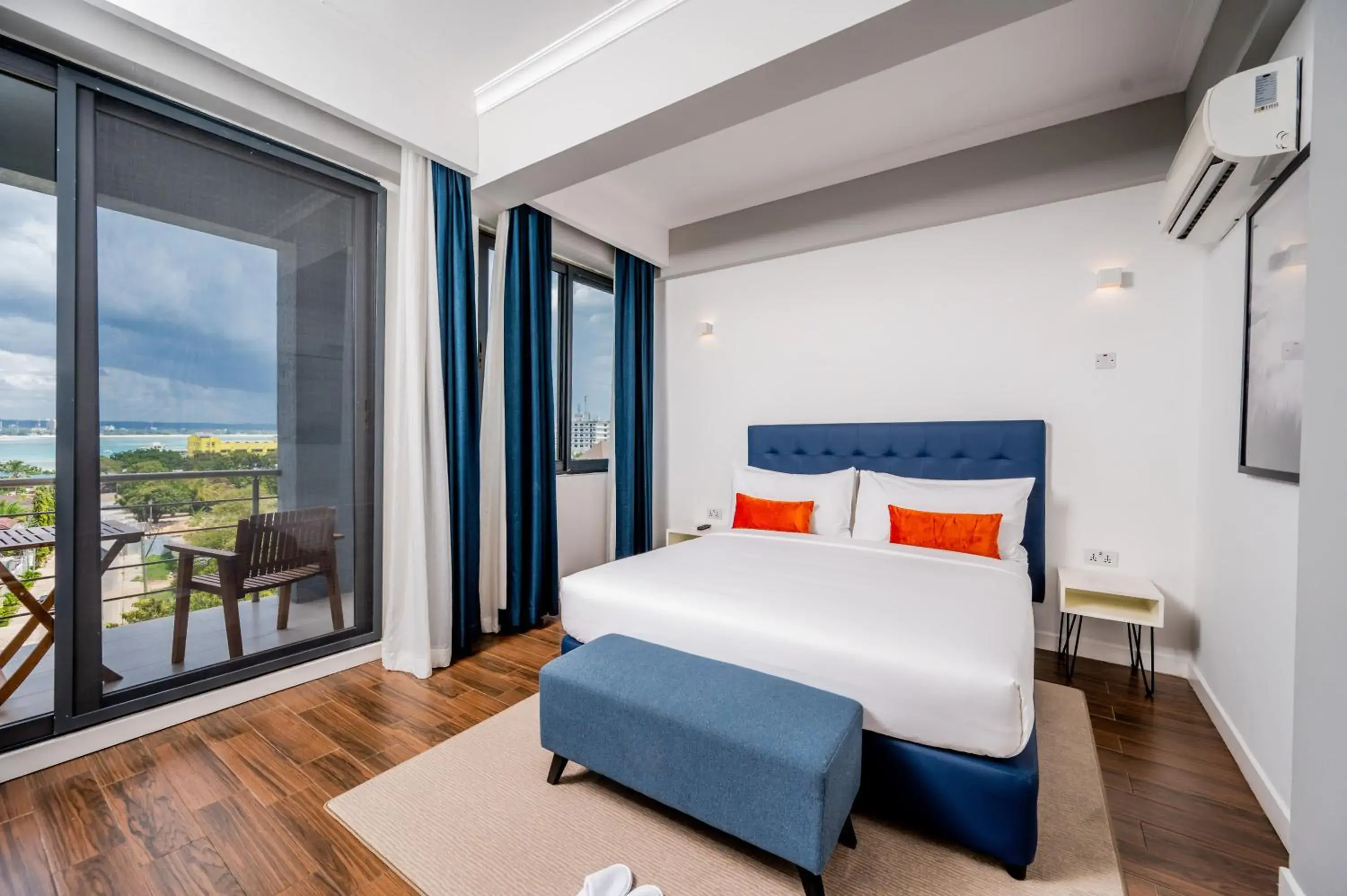 Bedroom, Bed in Urban by CityBlue Hotel, Dar es Salaam Bedroom, Bed in Urban by CityBlue Hotel, Dar es Salaam