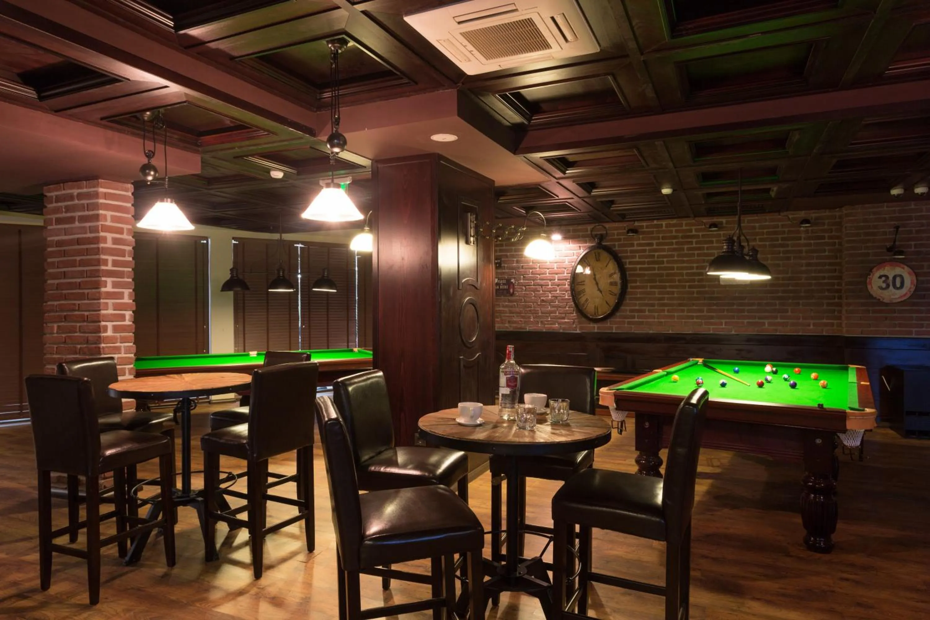 Billiard in Therma Palace - SPA Mineral Pool & All inclusive & Free Parking