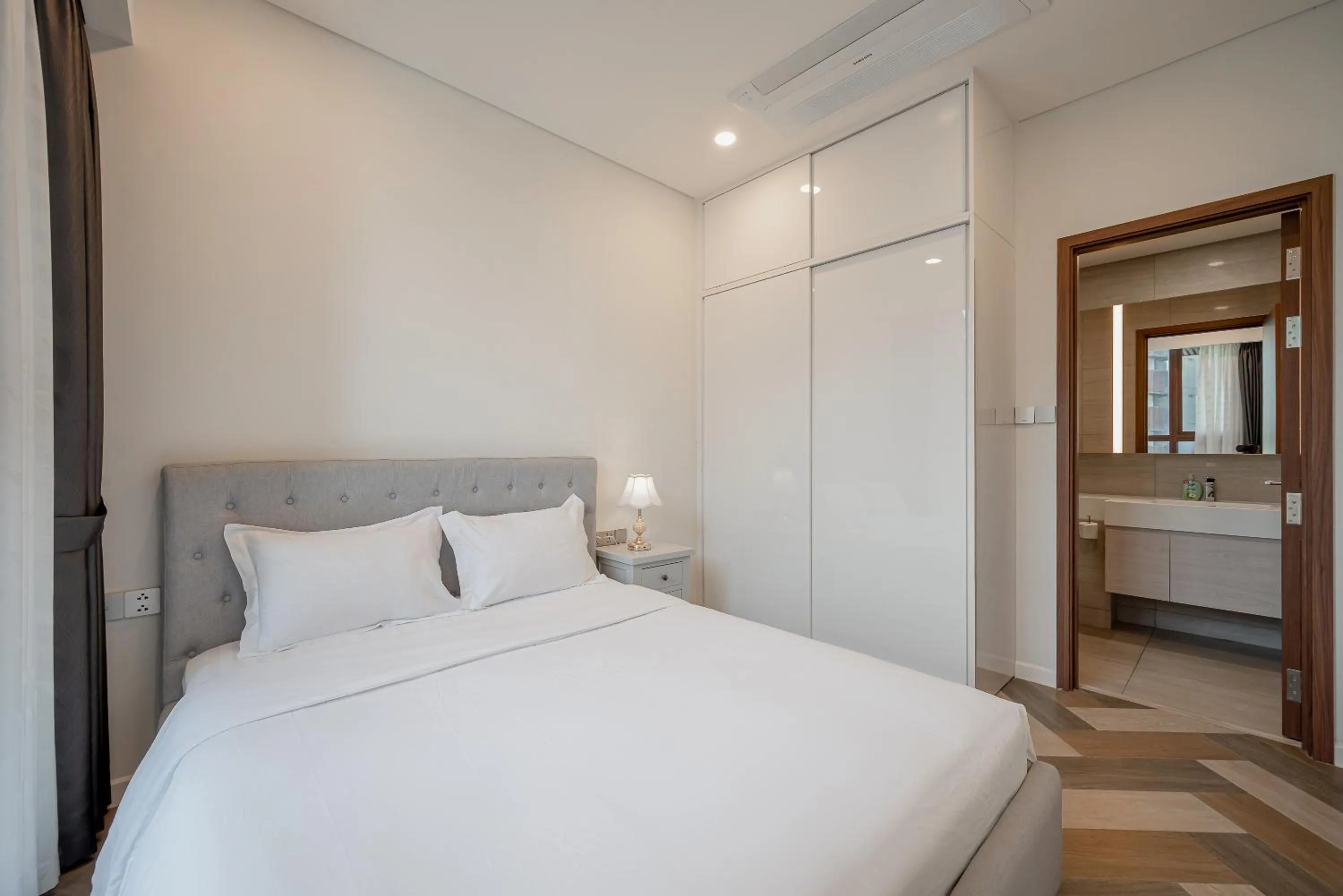 Bed in Metropole Thu Thiem Condo Apartment