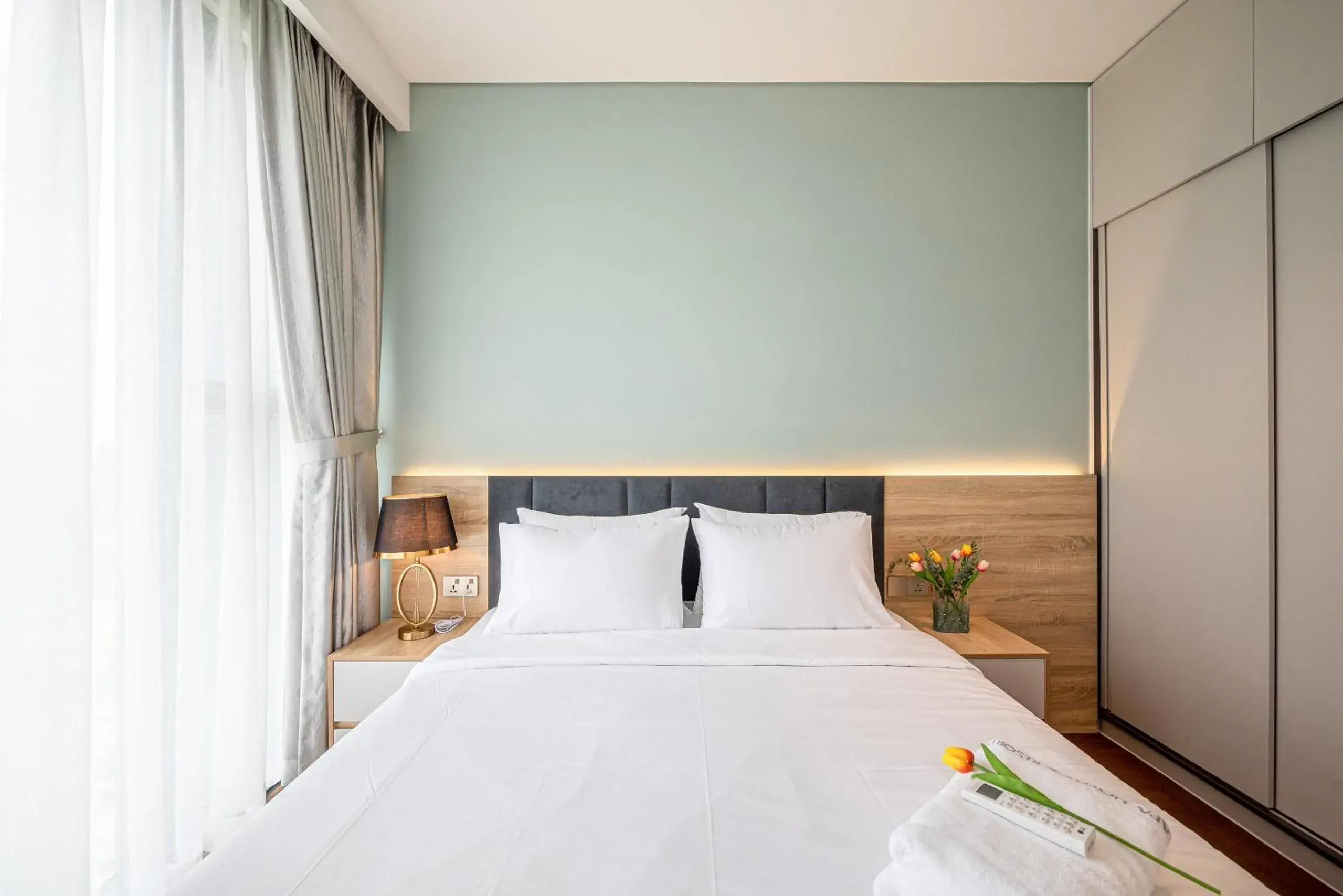 Three-Bedroom Apartment in Metropole Thu Thiem Condo Apartment Three-Bedroom Apartment in Metropole Thu Thiem Condo Apartment