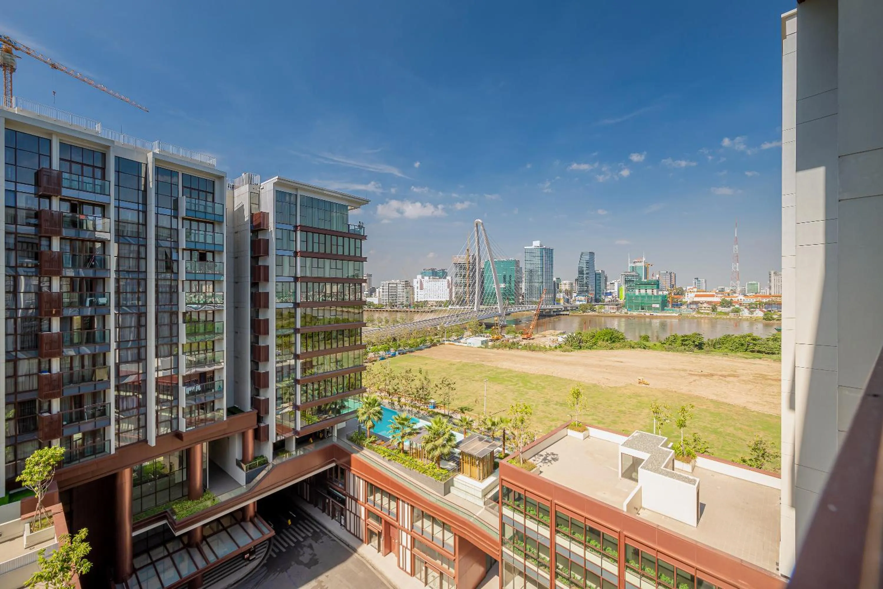City view in Metropole Thu Thiem Condo Apartment