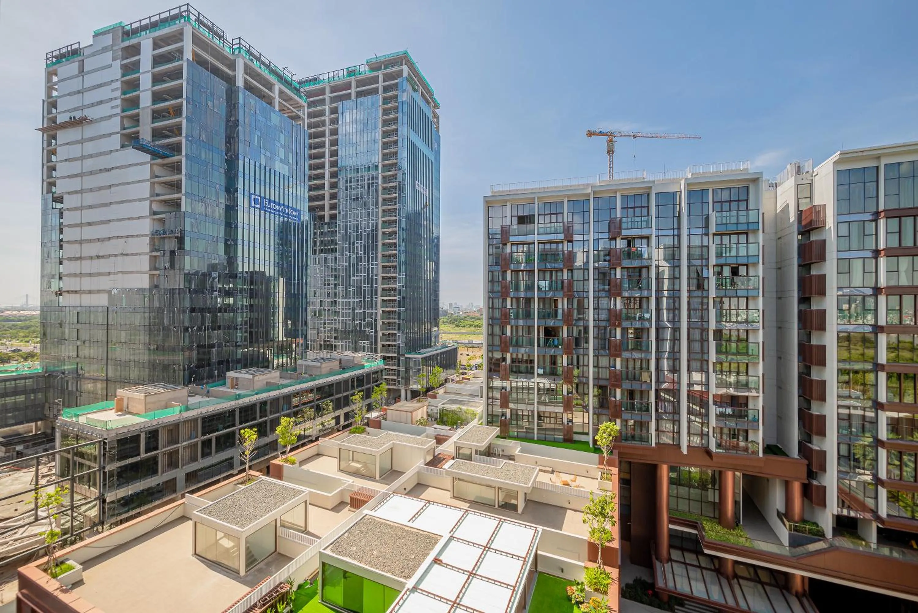 Neighbourhood in Metropole Thu Thiem Condo Apartment