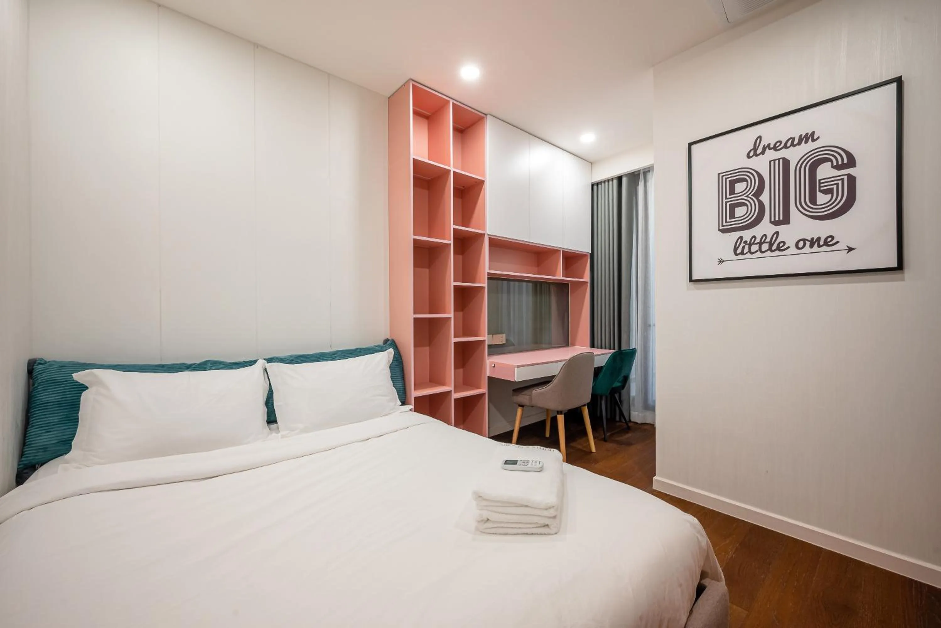 Bed in Metropole Thu Thiem Condo Apartment