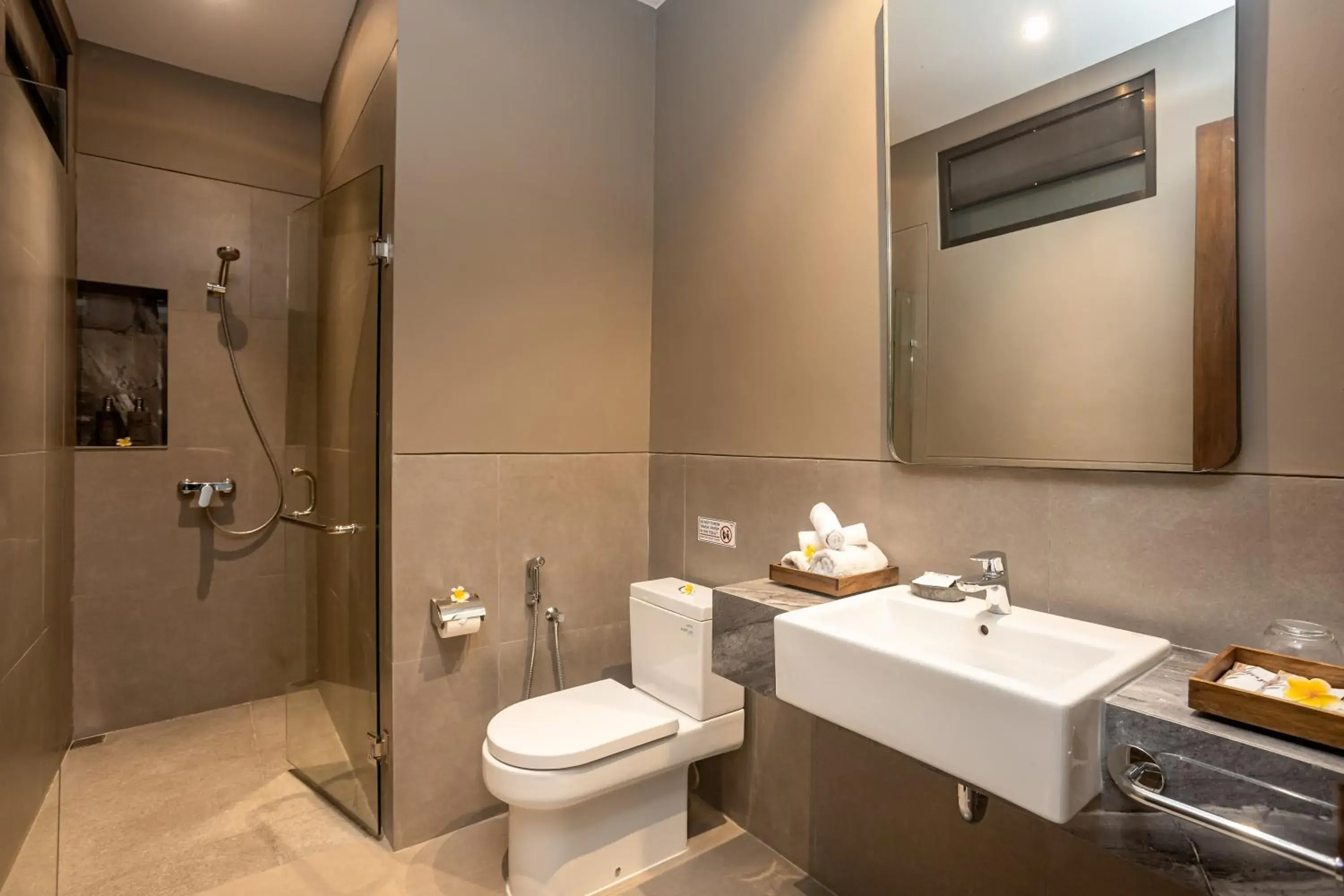 Shower in Tapa Agung View Besakih Shower in Tapa Agung View Besakih