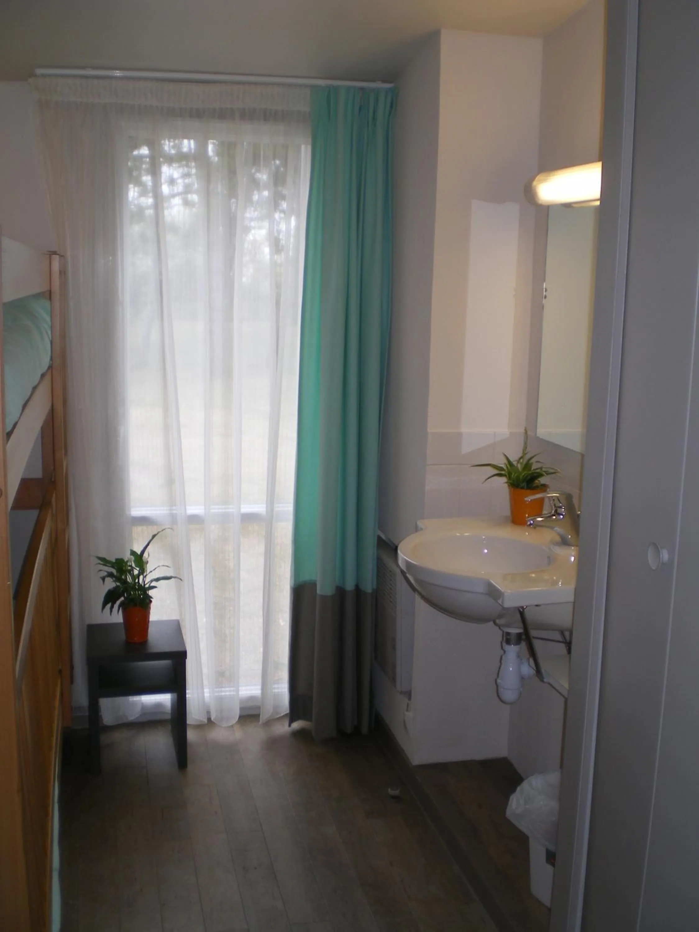 Bathroom in VVF Cotentin Îles anglo-normandes