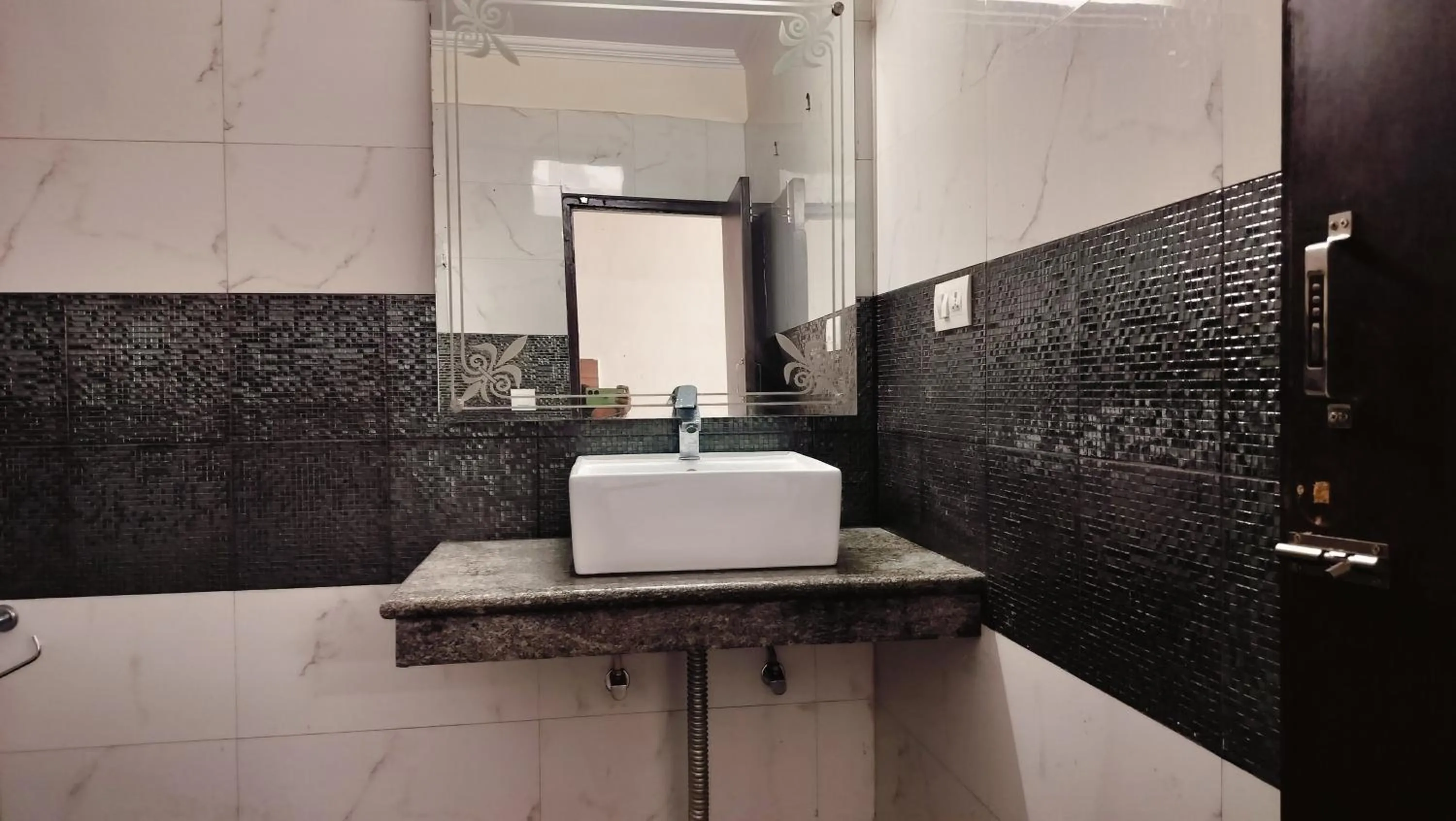 Royale India by Venu